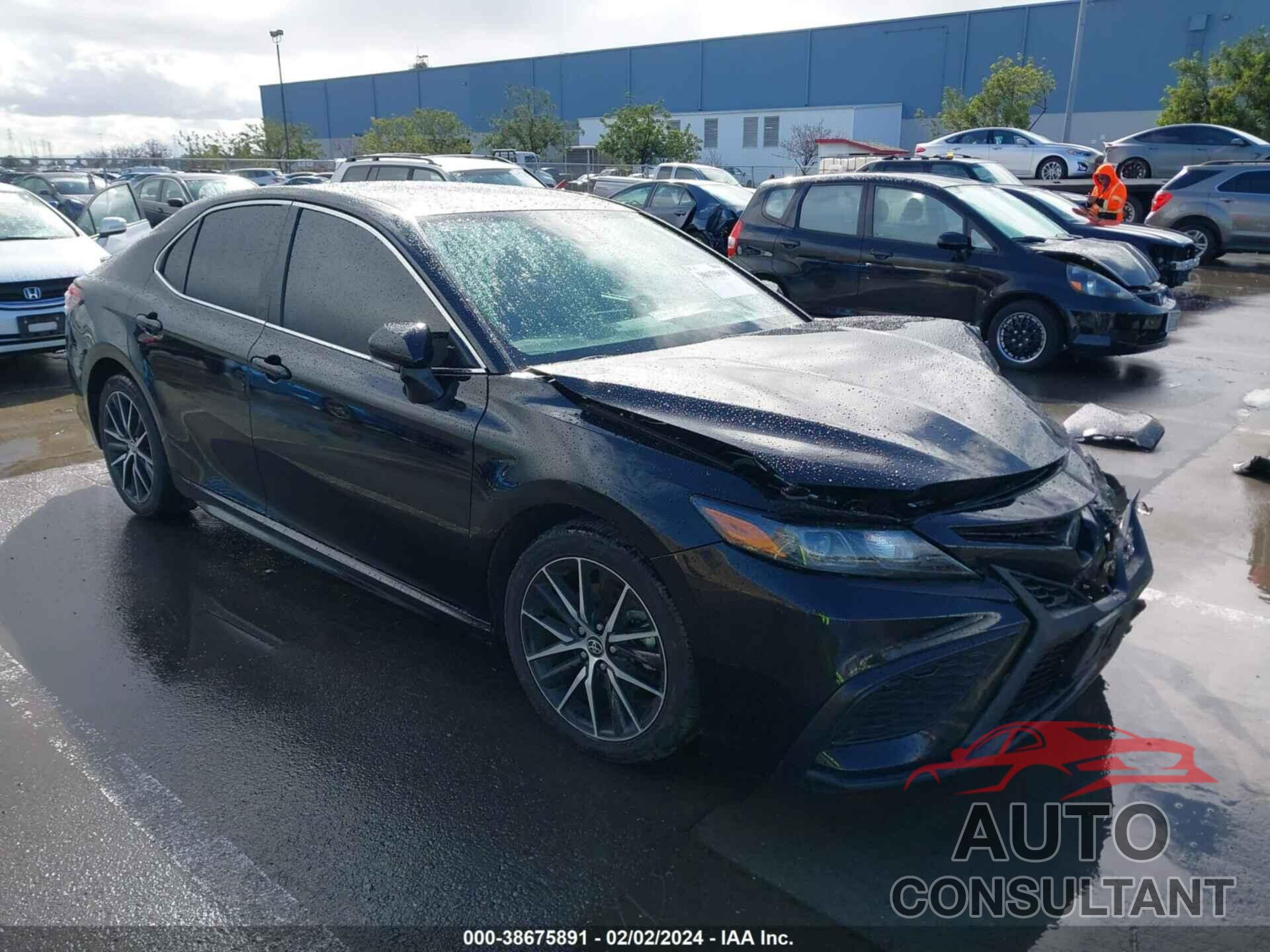 TOYOTA CAMRY 2023 - 4T1G11AKXPU105399