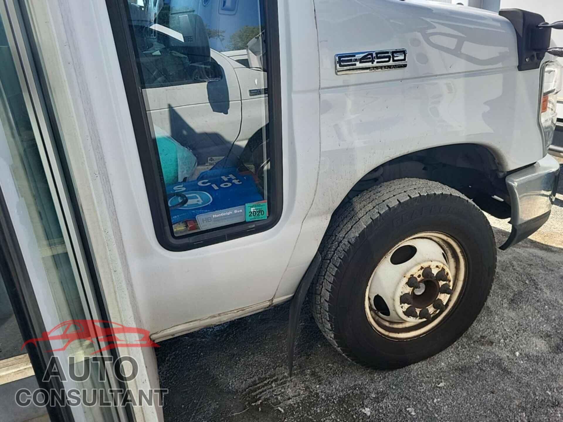 FORD E-450 CUTAWAY 2017 - 1FDFE4FS5HDC32007