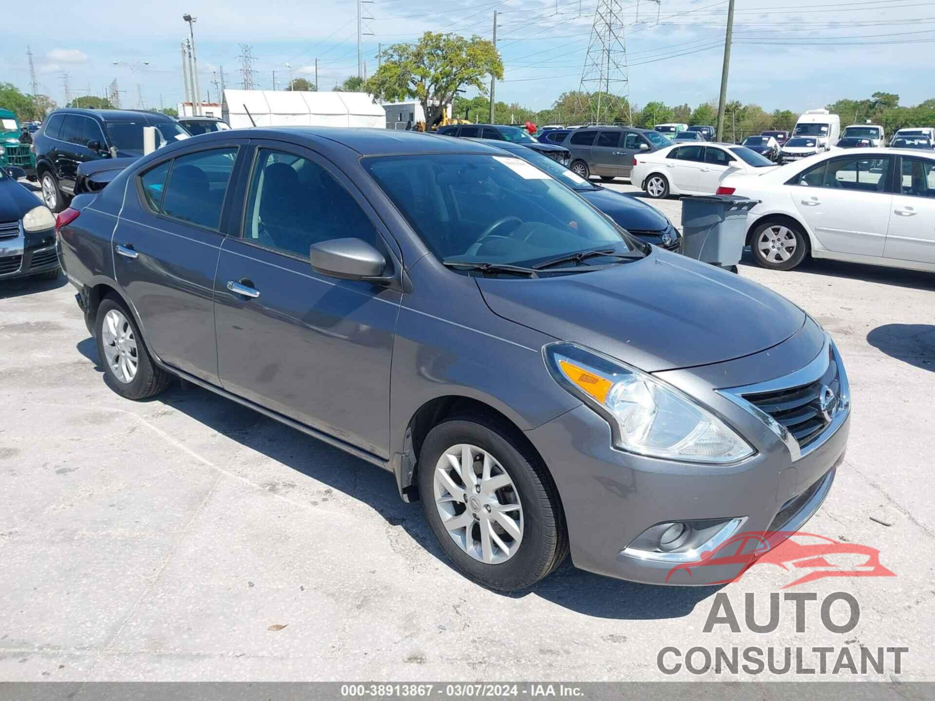 NISSAN VERSA 2017 - 3N1CN7AP5HL811314