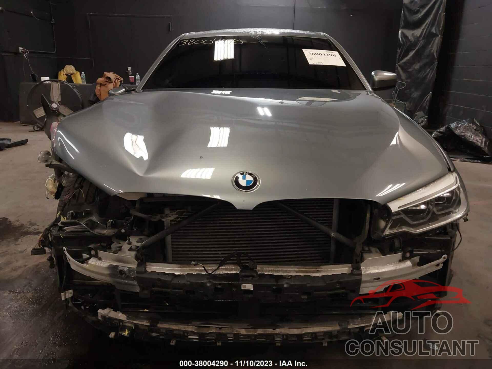 BMW 5 SERIES 2018 - WBAJB1C58JG623478