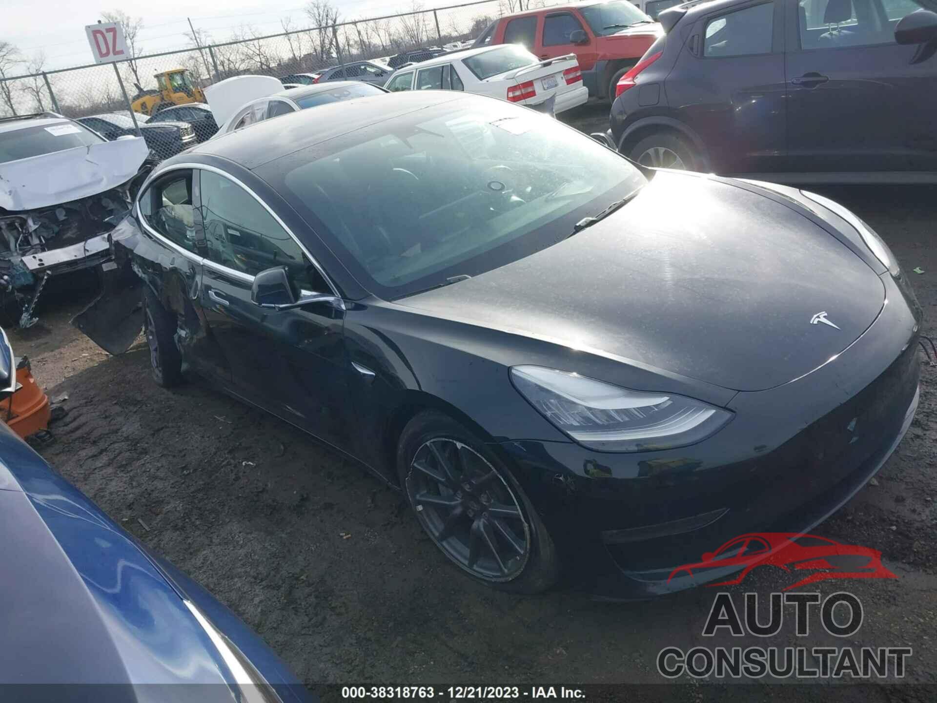 TESLA MODEL 3 2019 - 5YJ3E1EA5KF395481