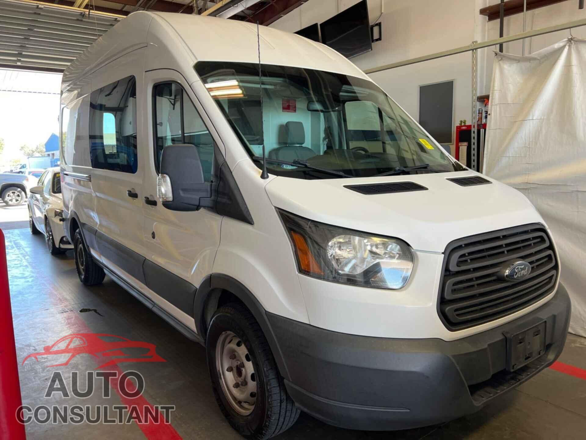 FORD TRANSIT 2017 - 1FTYR2XM4HKB38816