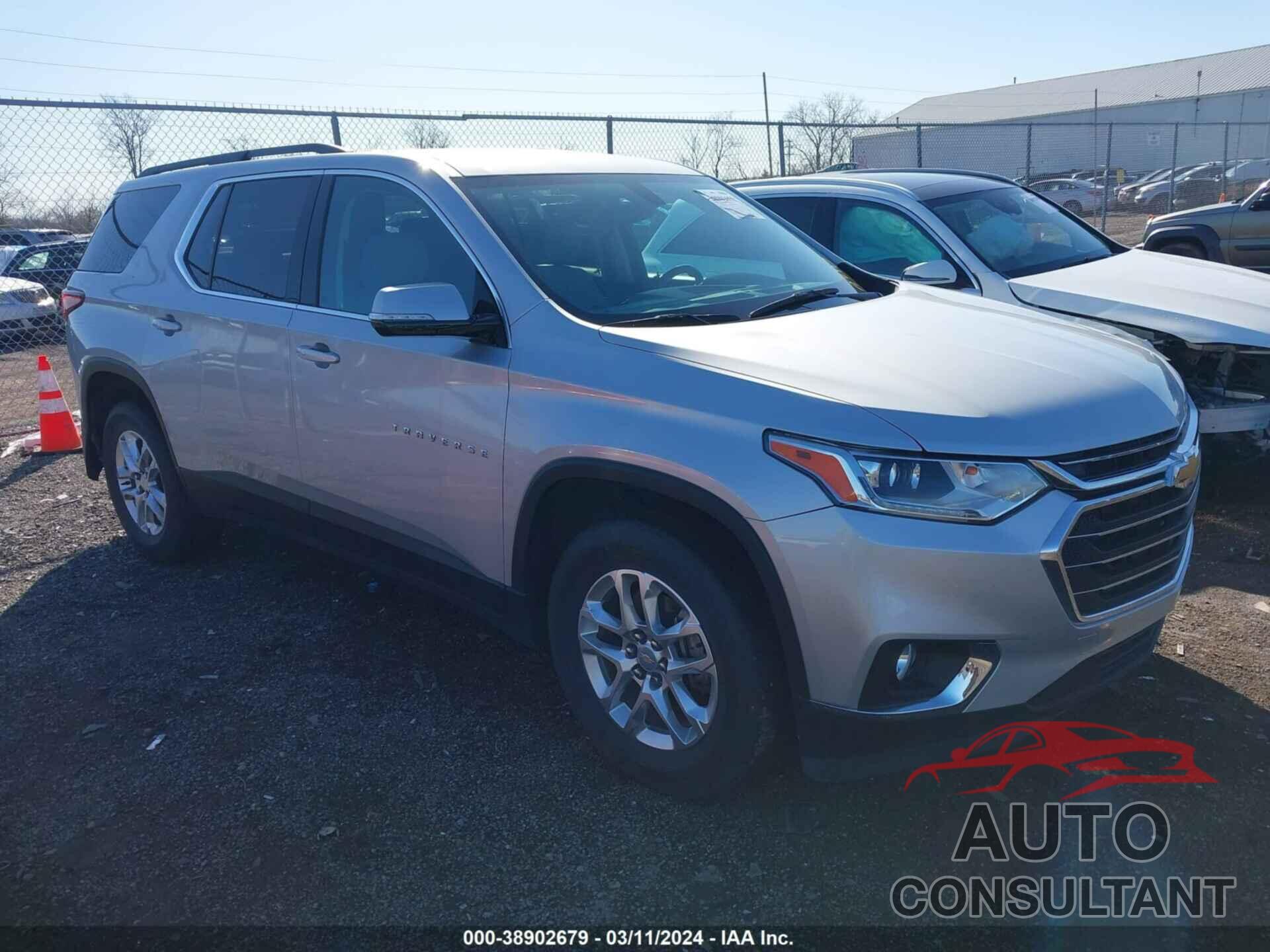 CHEVROLET TRAVERSE 2019 - 1GNERGKW2KJ269613