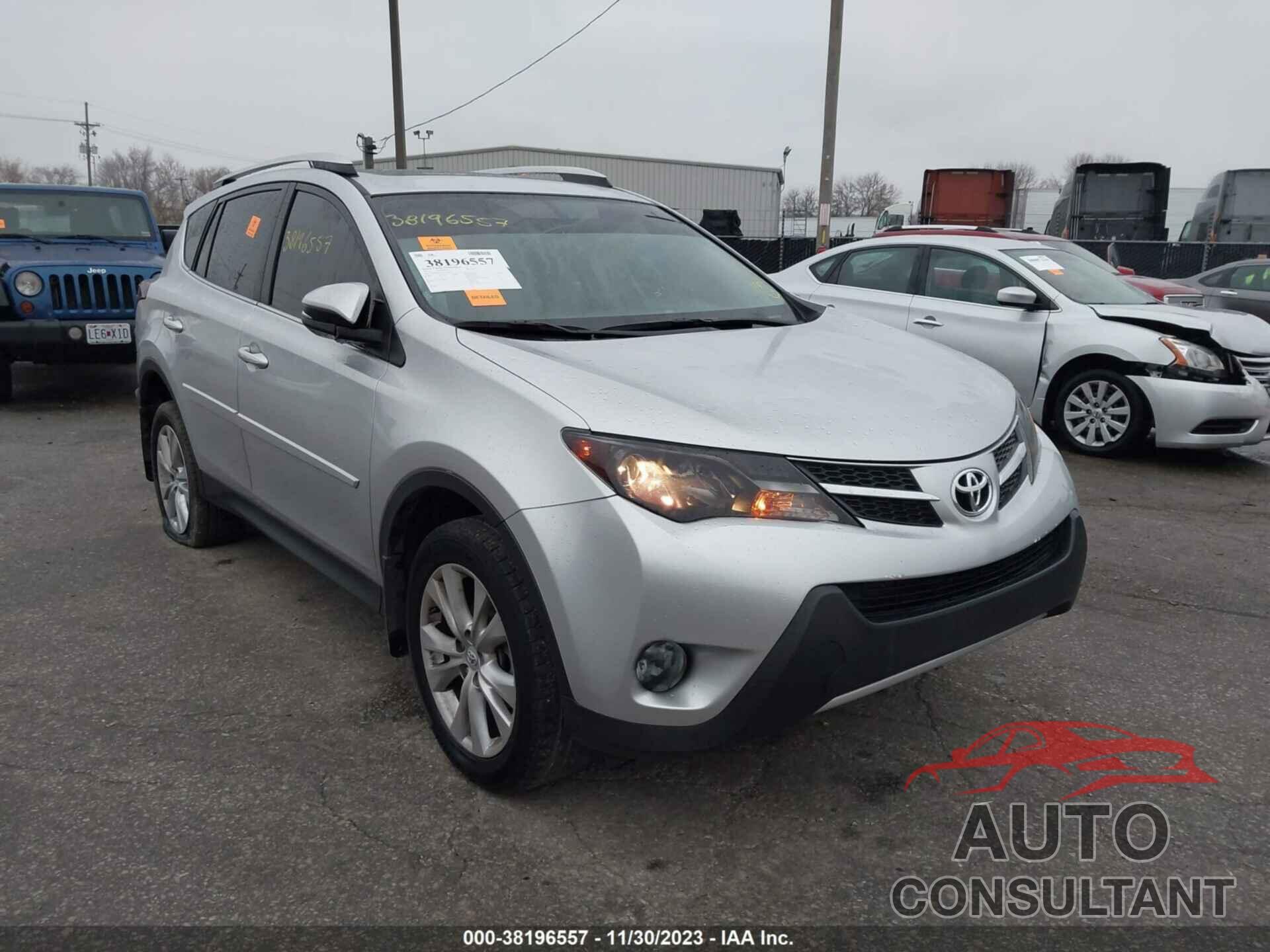 TOYOTA RAV4 2015 - JTMDFREV3FD174946