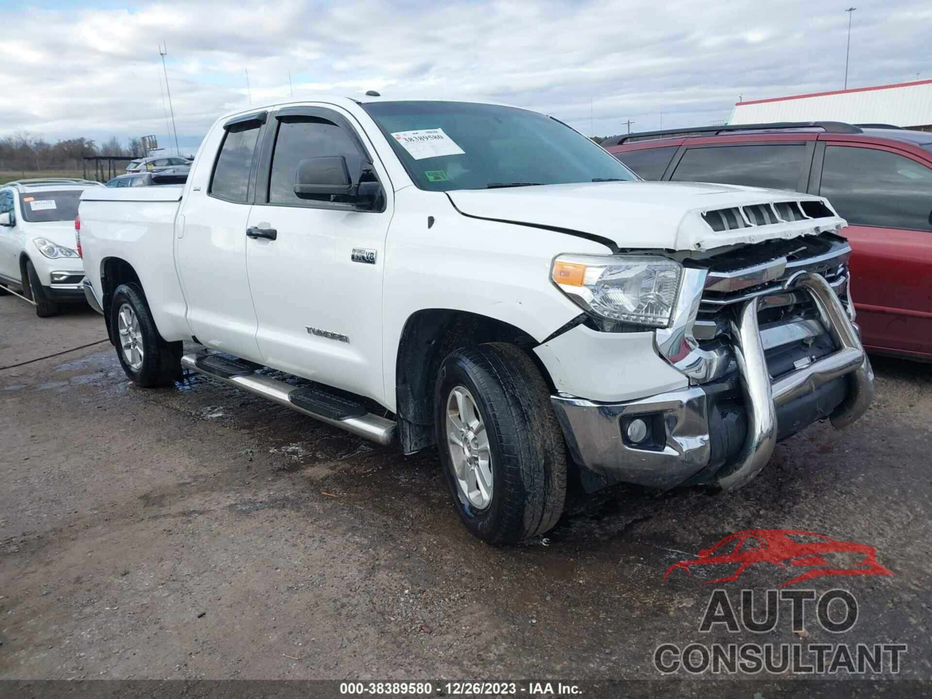 TOYOTA TUNDRA 2017 - 5TFUW5F19HX674888