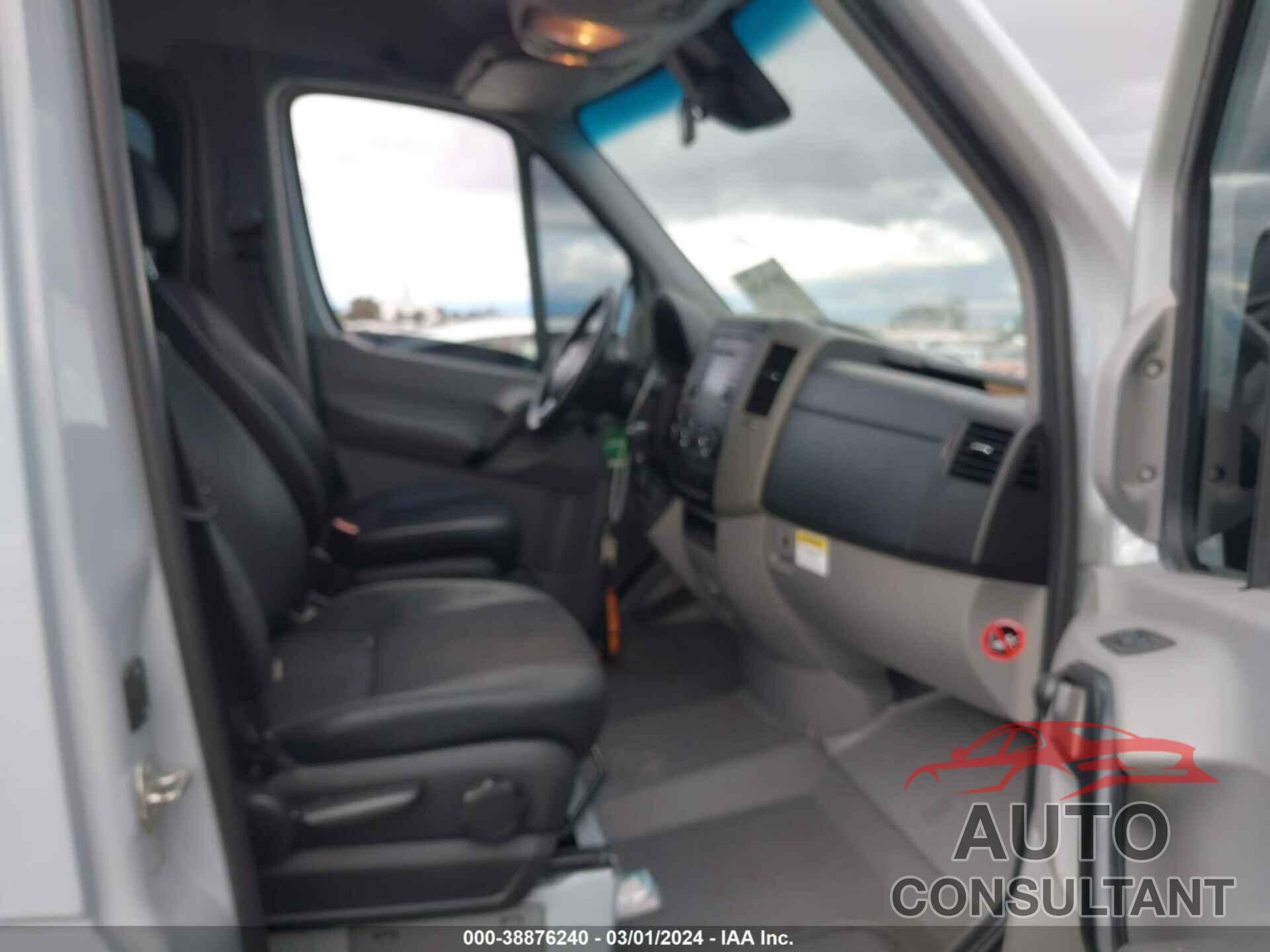 MERCEDES-BENZ SPRINTER 2500 2018 - WDZPE7CD8JP624810