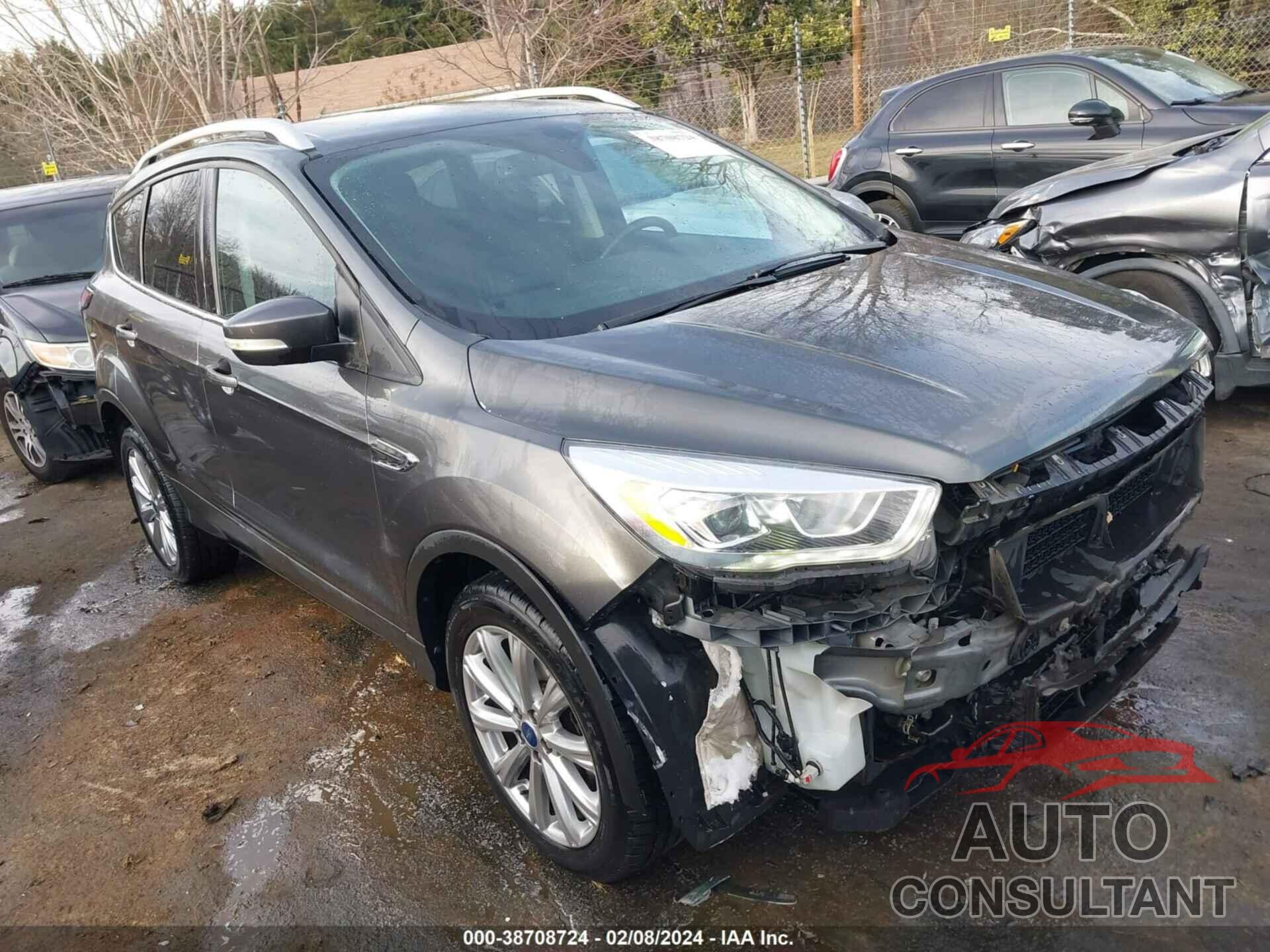 FORD ESCAPE 2017 - 1FMCU0JD4HUD36883