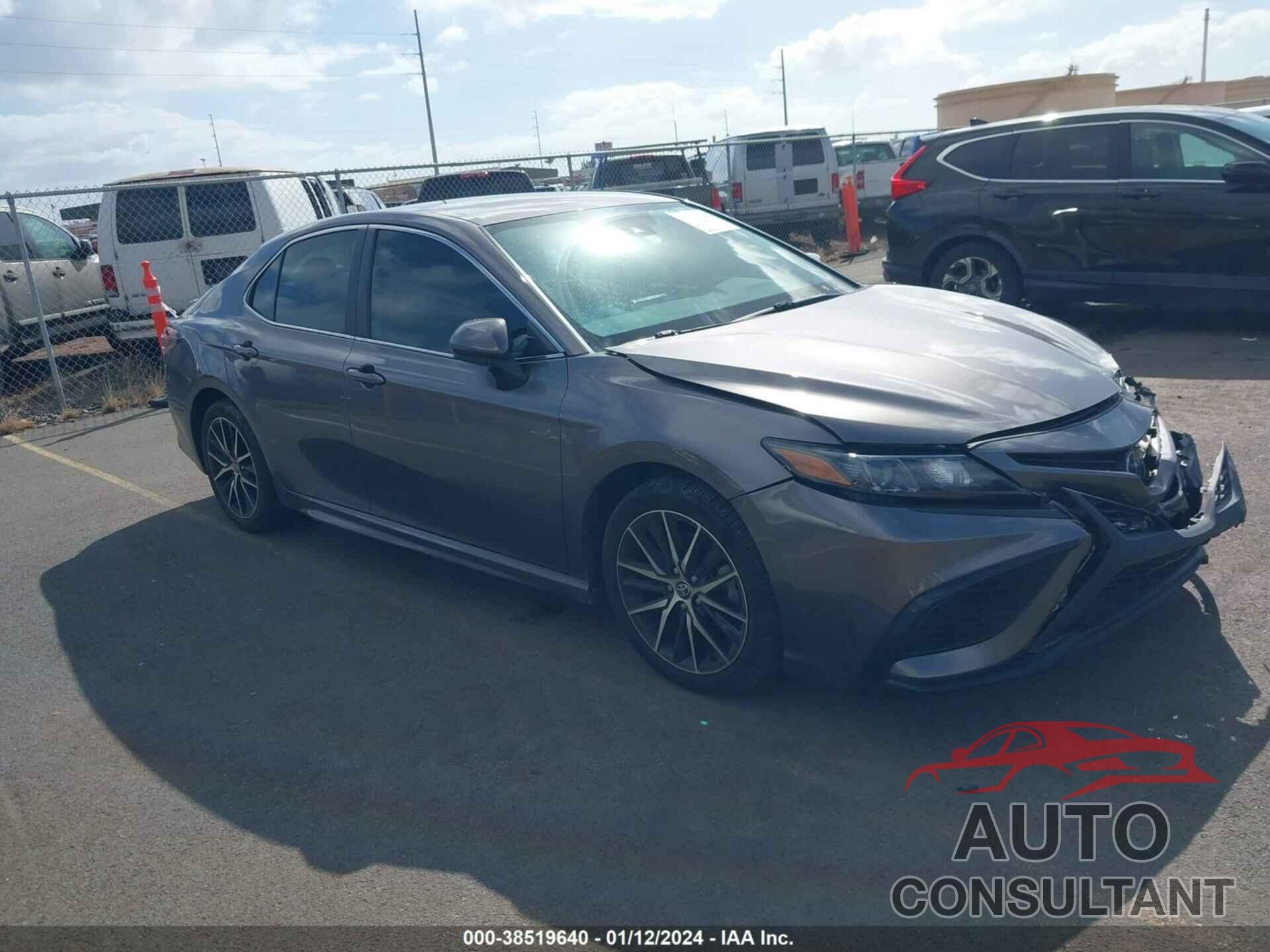 TOYOTA CAMRY 2021 - 4T1G11AK0MU434155