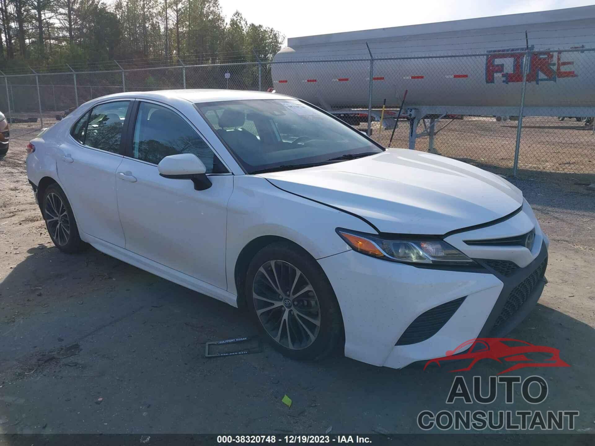 TOYOTA CAMRY 2019 - 4T1B11HK6KU212359
