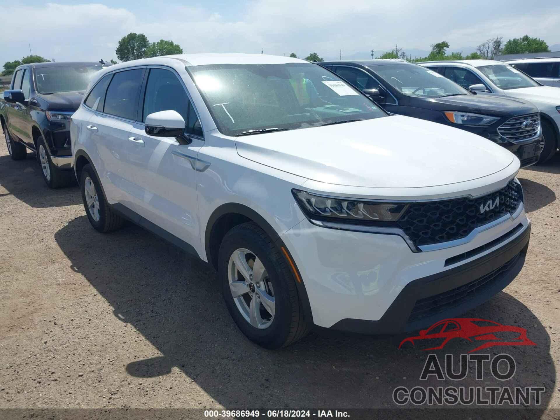 KIA SORENTO 2023 - 5XYRG4LC7PG200684