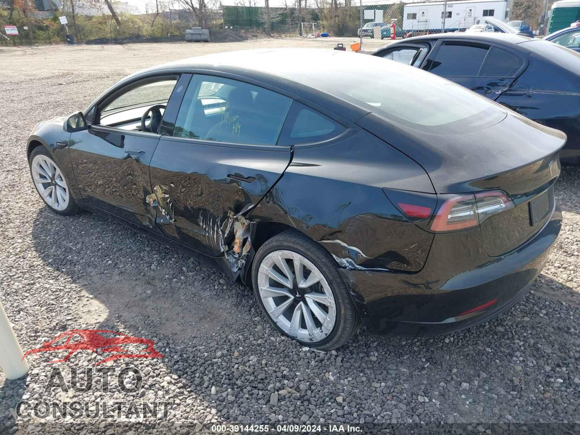 TESLA MODEL 3 2023 - 5YJ3E1EA7PF438533