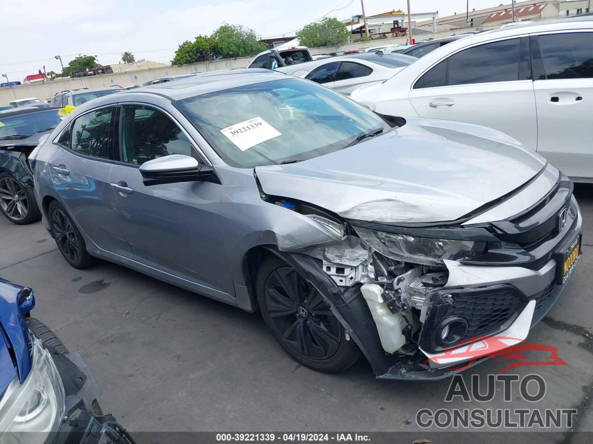 HONDA CIVIC 2018 - SHHFK7H53JU423668