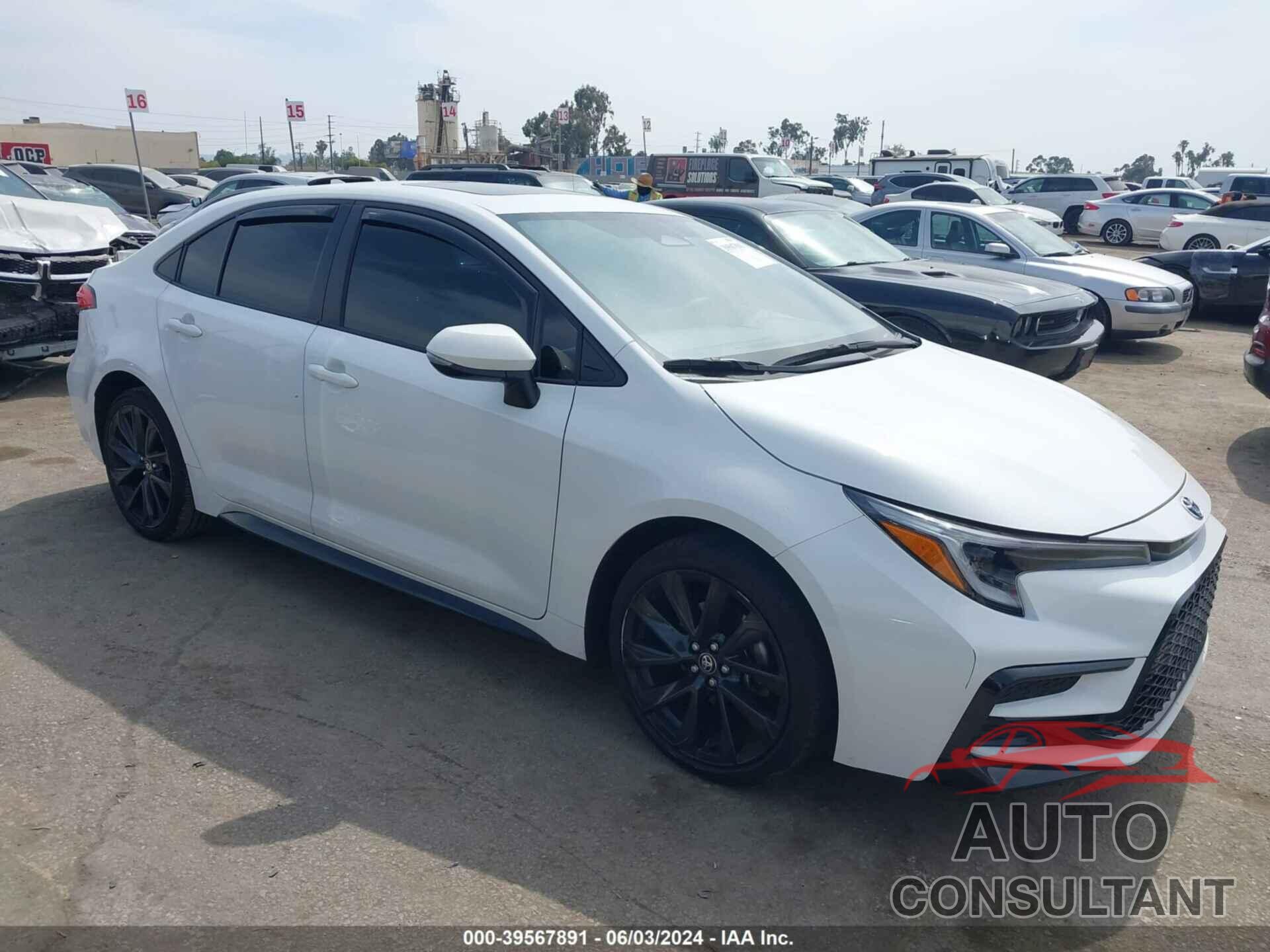 TOYOTA COROLLA 2023 - JTDBCMFE7P3000953
