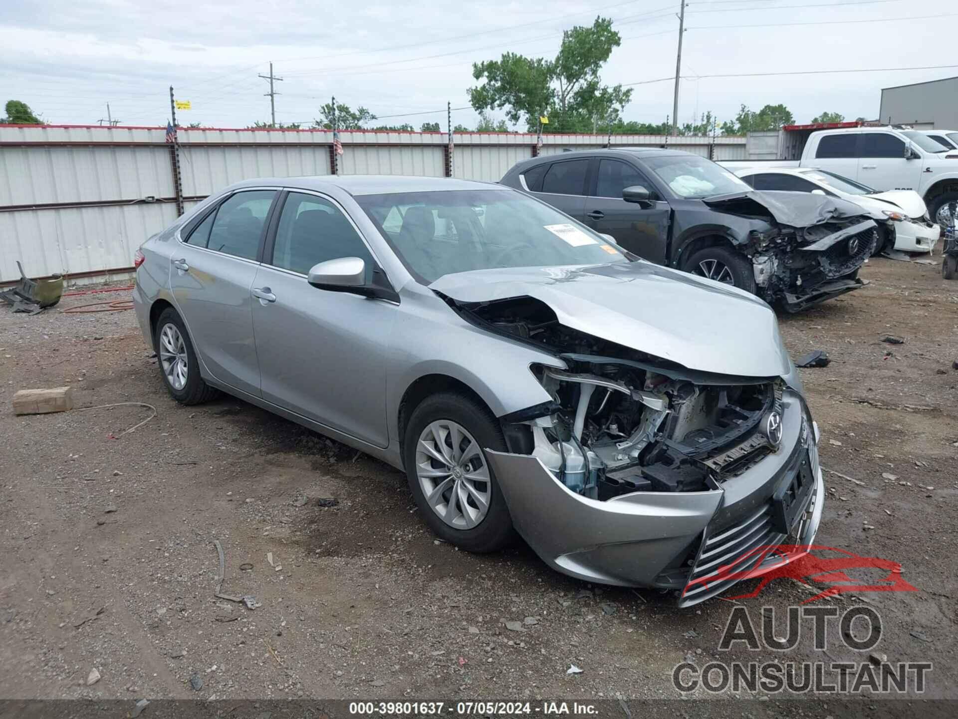 TOYOTA CAMRY 2016 - 4T4BF1FK2GR554196
