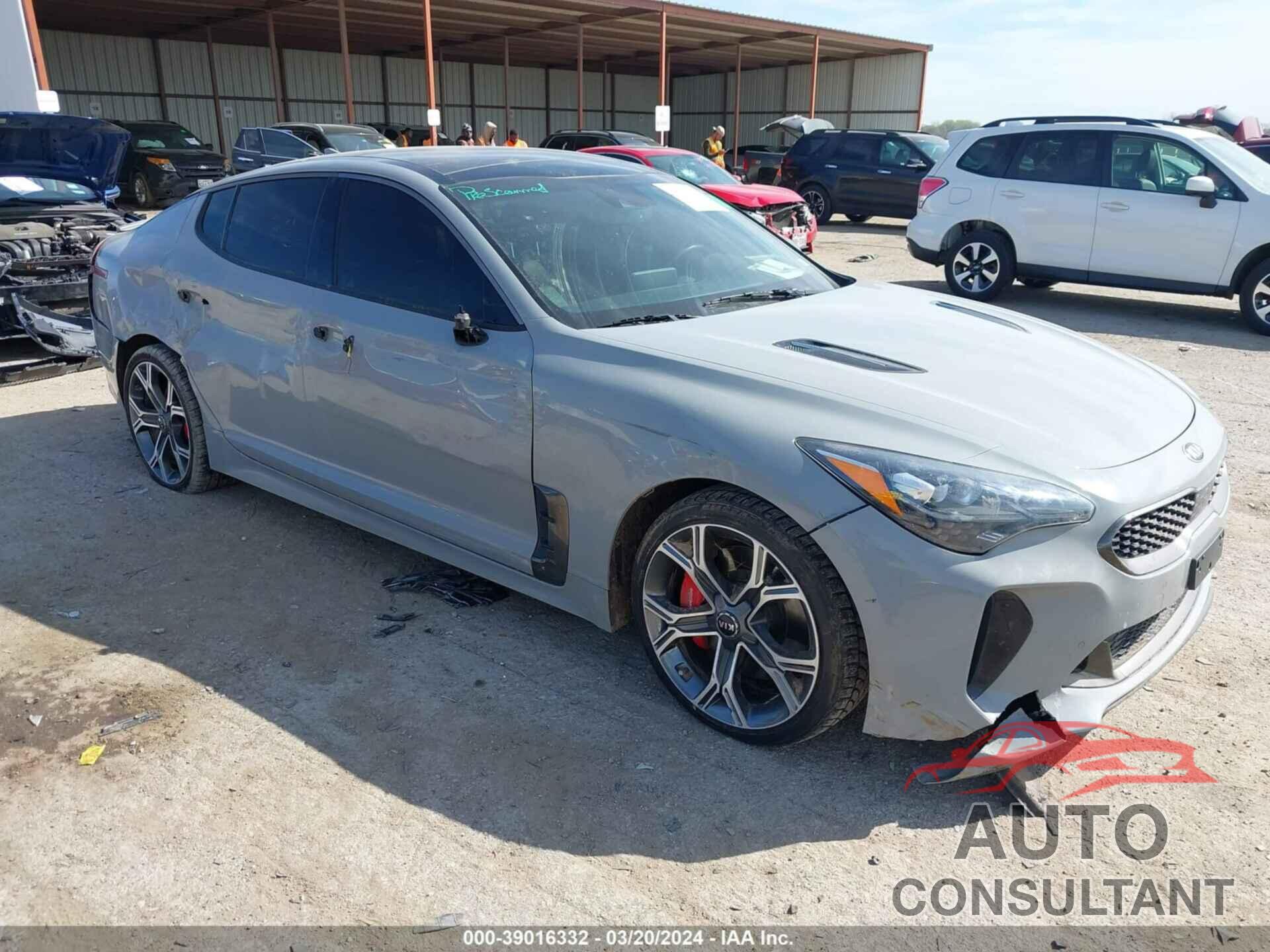 KIA STINGER 2019 - KNAE45LC3K6045279