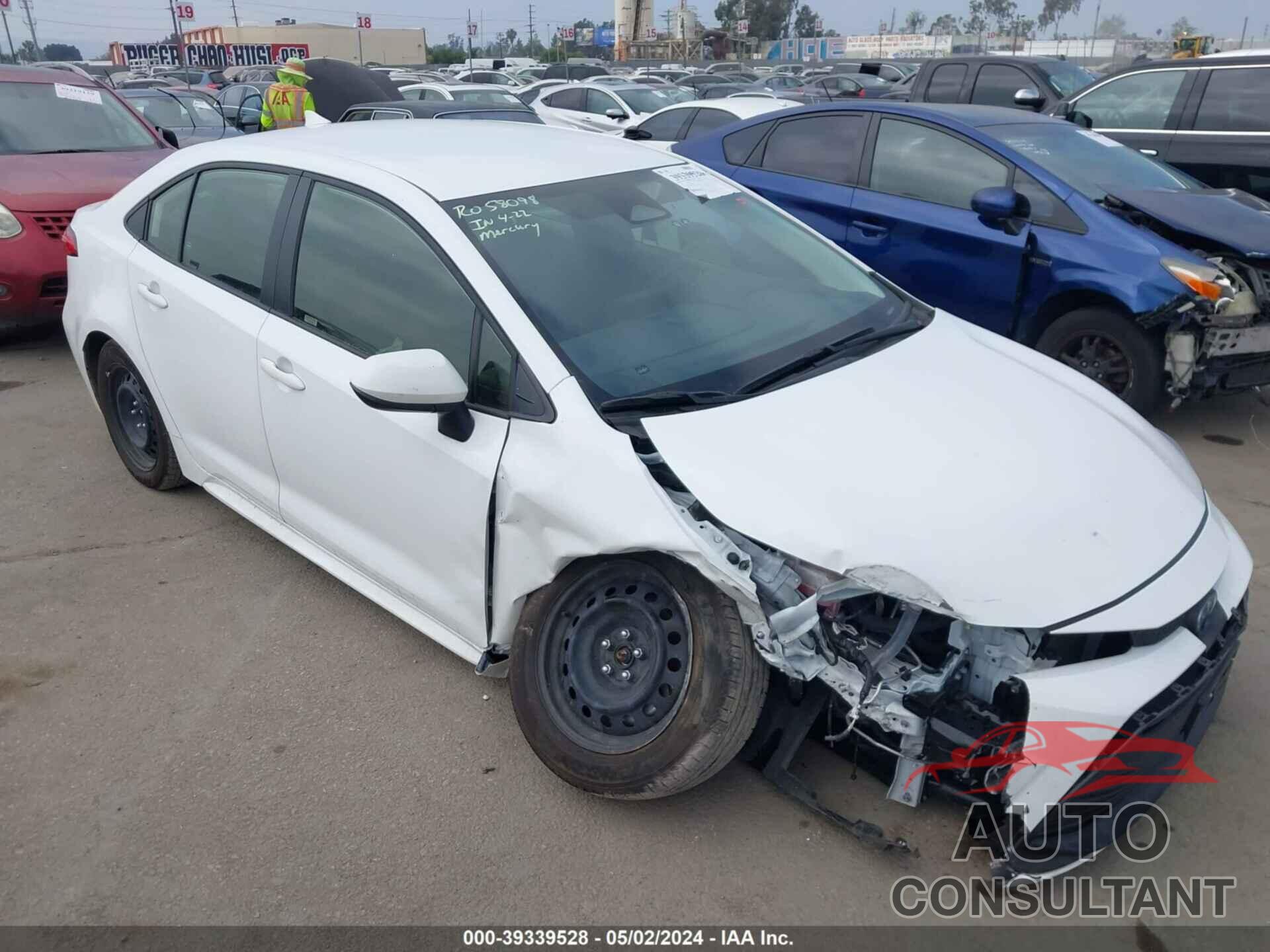 TOYOTA COROLLA 2024 - JTDBCMFE0R3030637