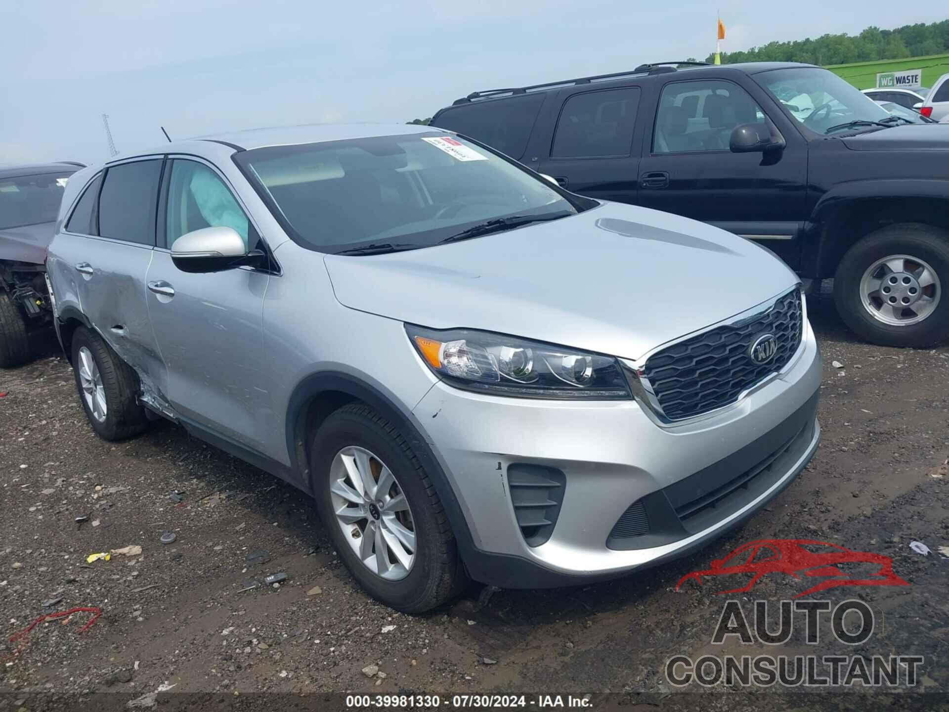 KIA SORENTO 2019 - 5XYPG4A30KG597318