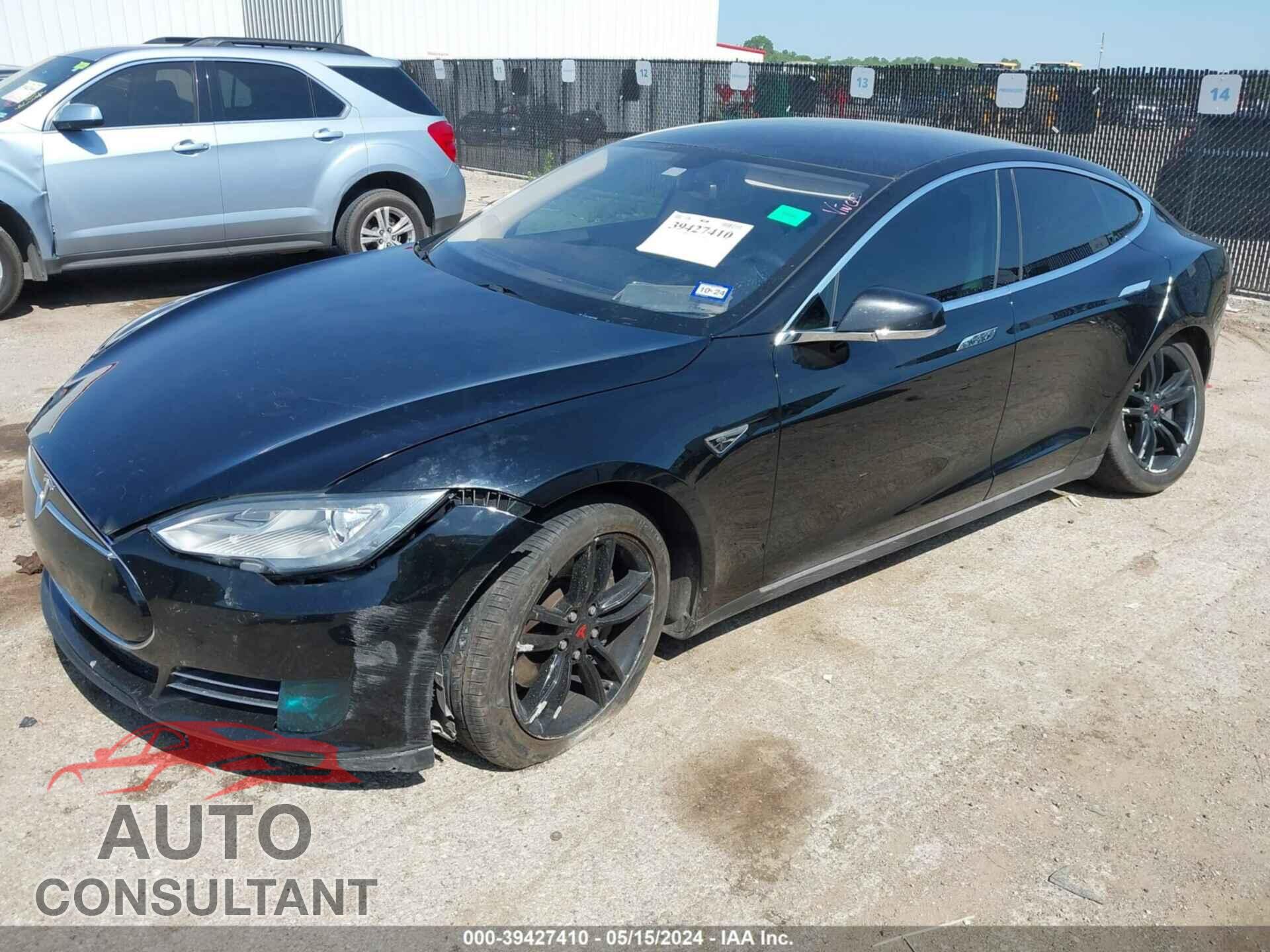 TESLA MODEL S 2013 - 5YJSA1CN6DFP20767