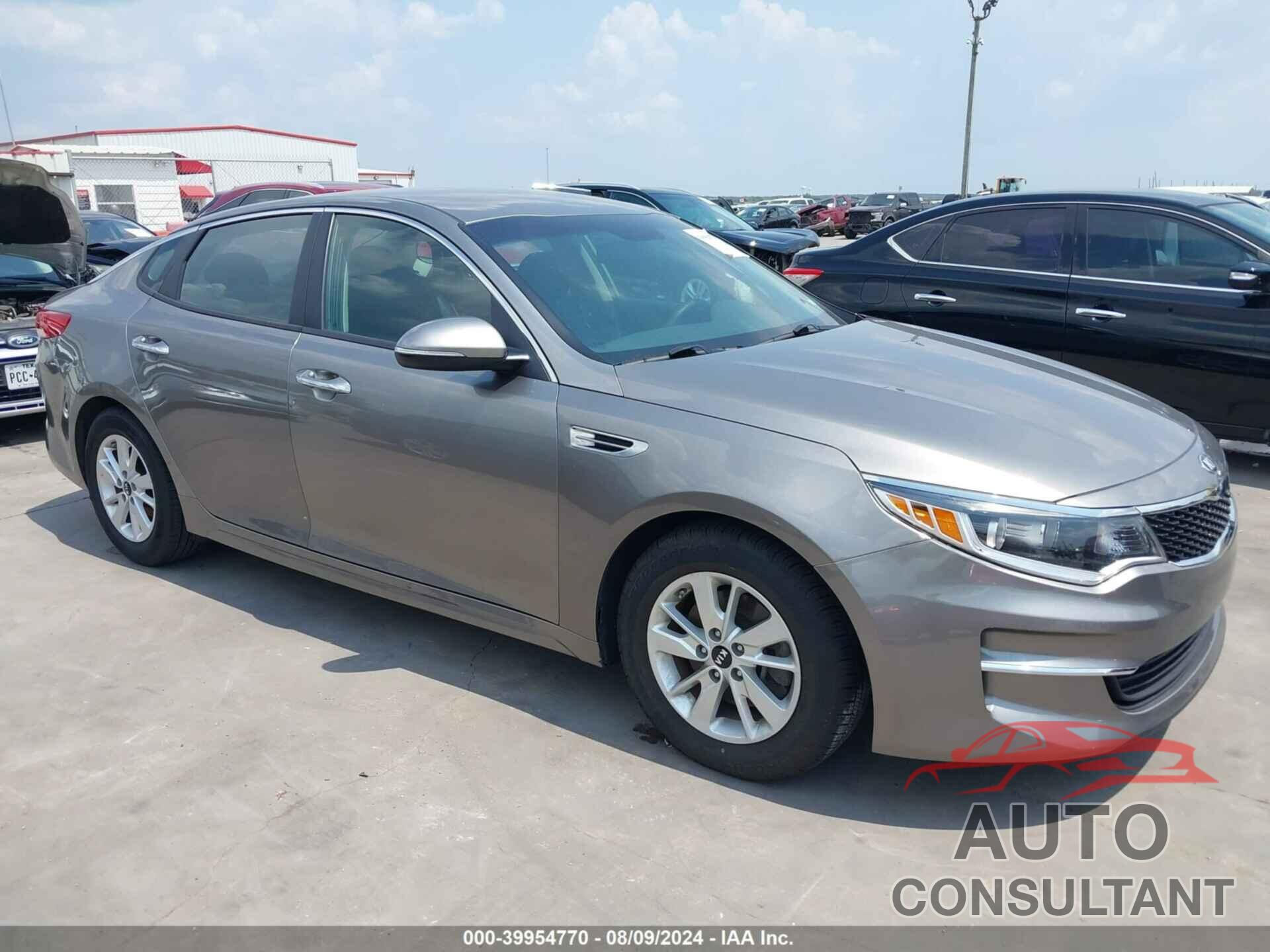 KIA OPTIMA 2018 - 5XXGT4L3XJG209801
