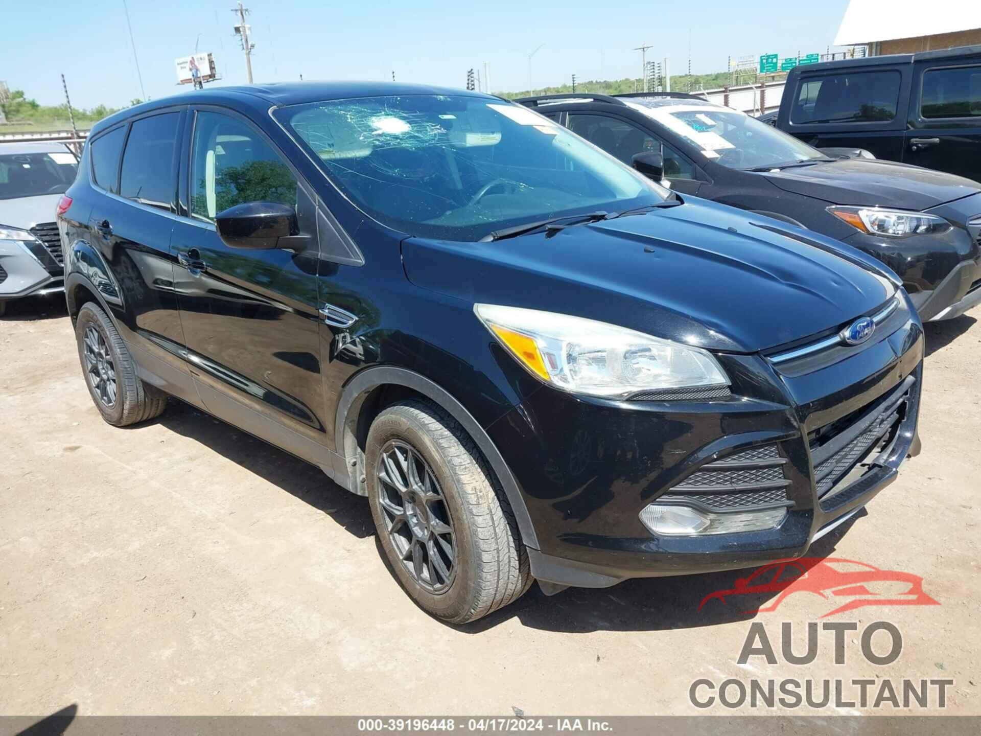 FORD ESCAPE 2016 - 1FMCU0GX4GUB23397