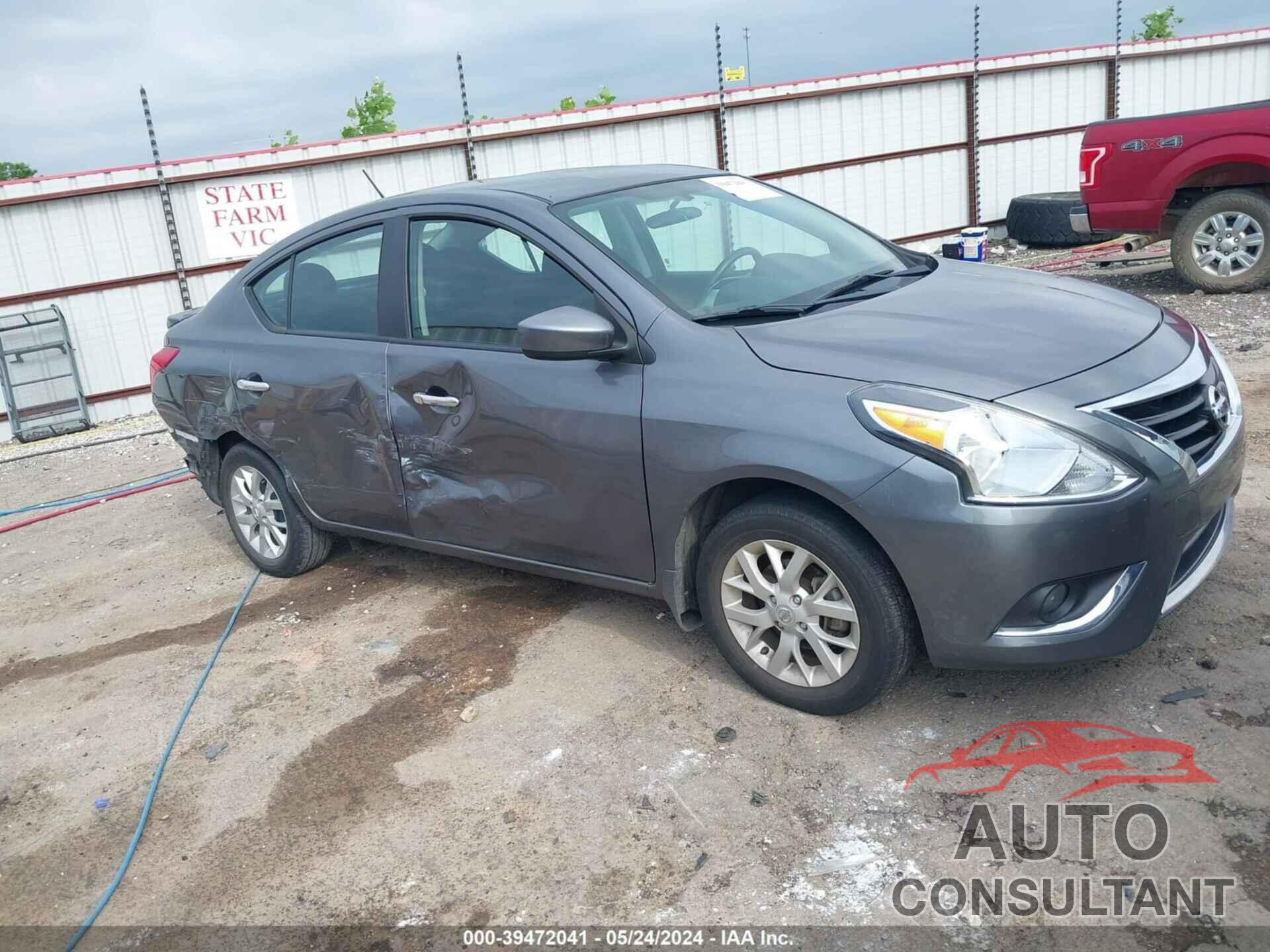 NISSAN VERSA 2018 - 3N1CN7AP5JL822559