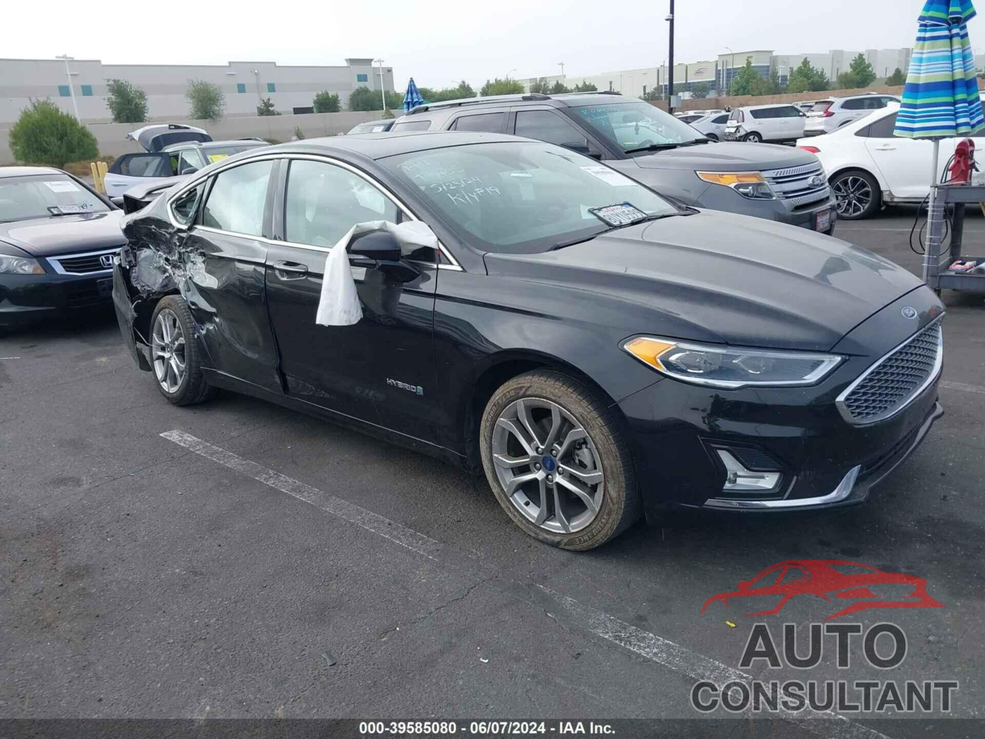 FORD FUSION HYBRID 2019 - 3FA6P0RU4KR259403