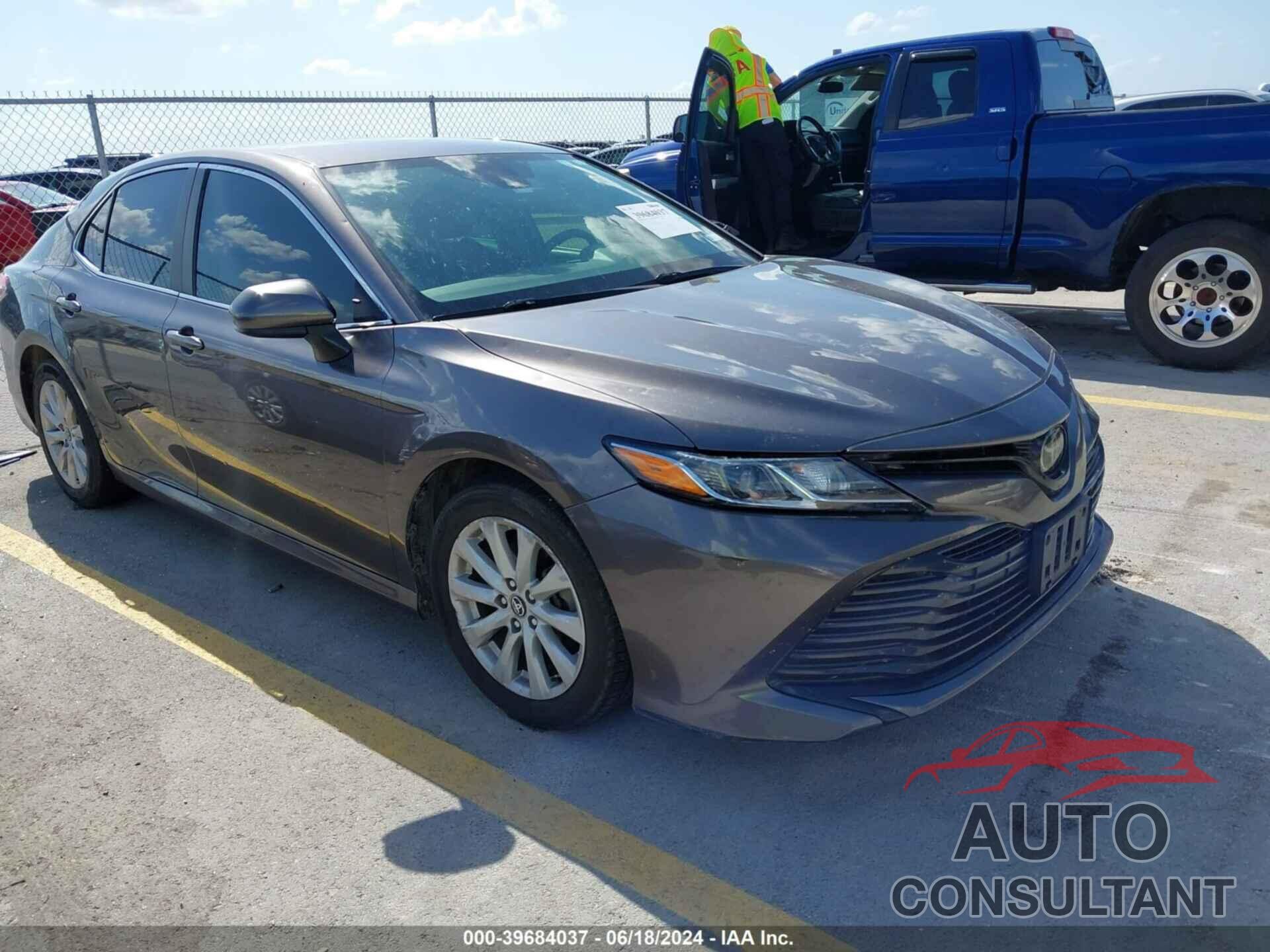 TOYOTA CAMRY 2020 - 4T1C11AK0LU342315