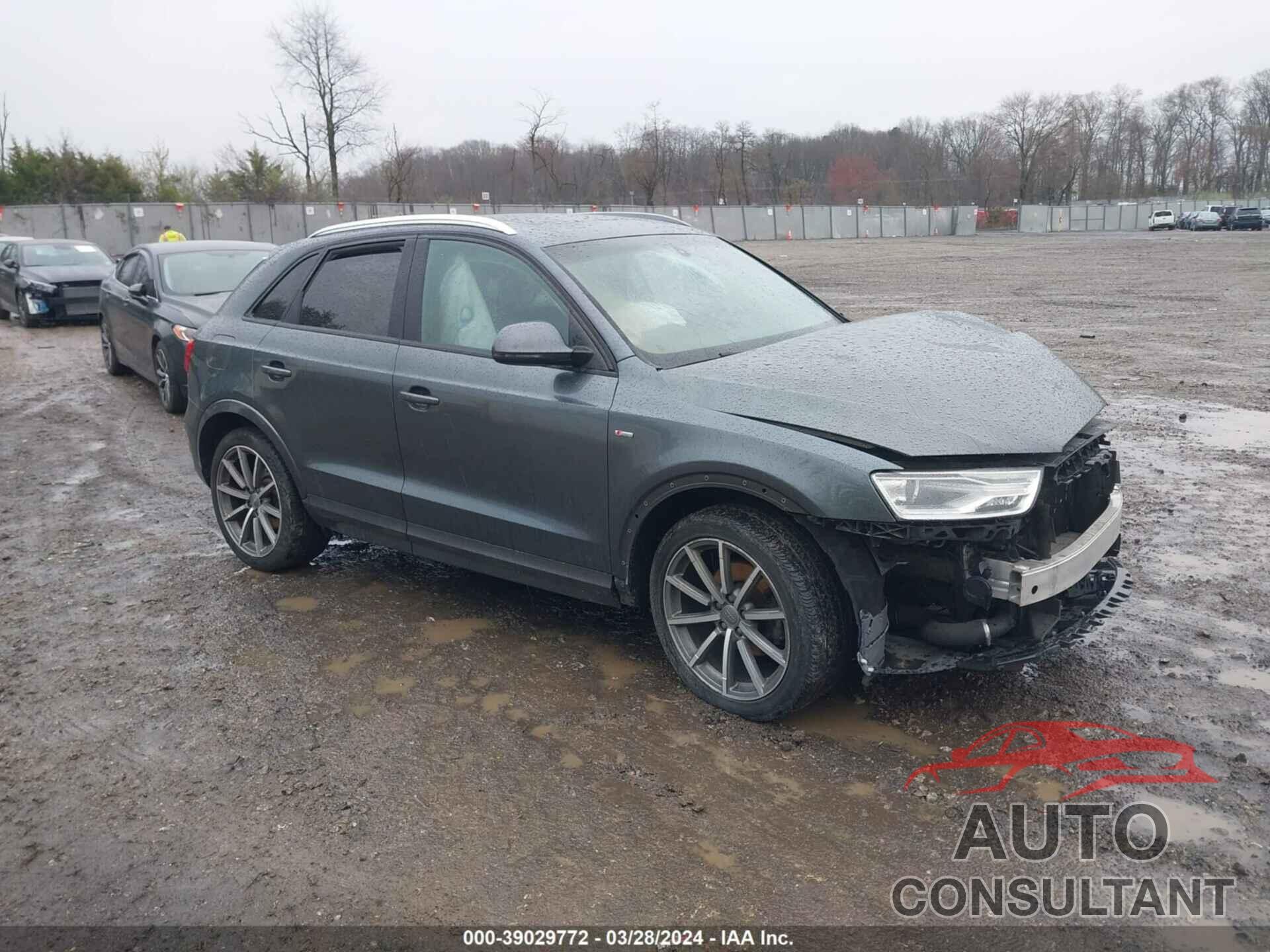 AUDI Q3 2018 - WA1ECCFS2JR025576