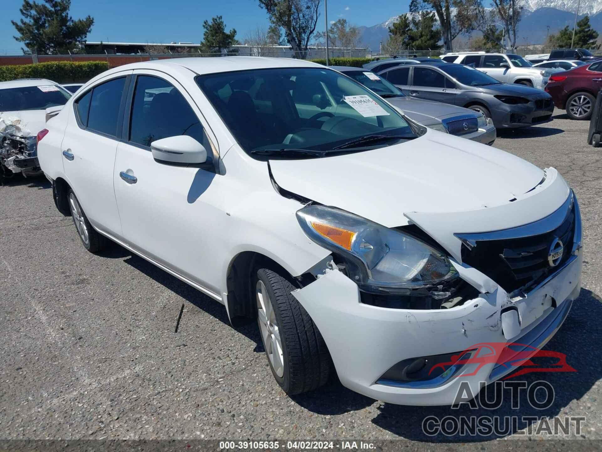 NISSAN VERSA 2017 - 3N1CN7AP4HL803348