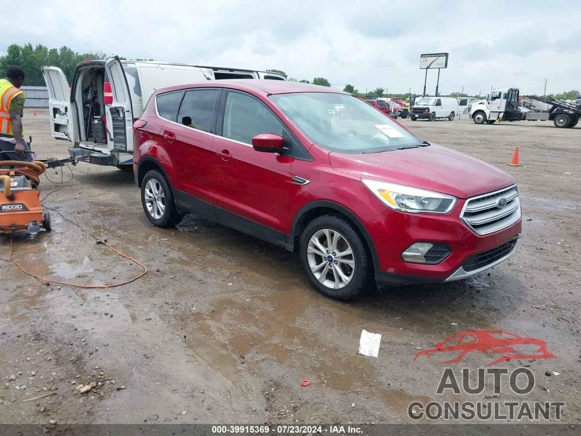 FORD ESCAPE 2019 - 1FMCU0G99KUB33949