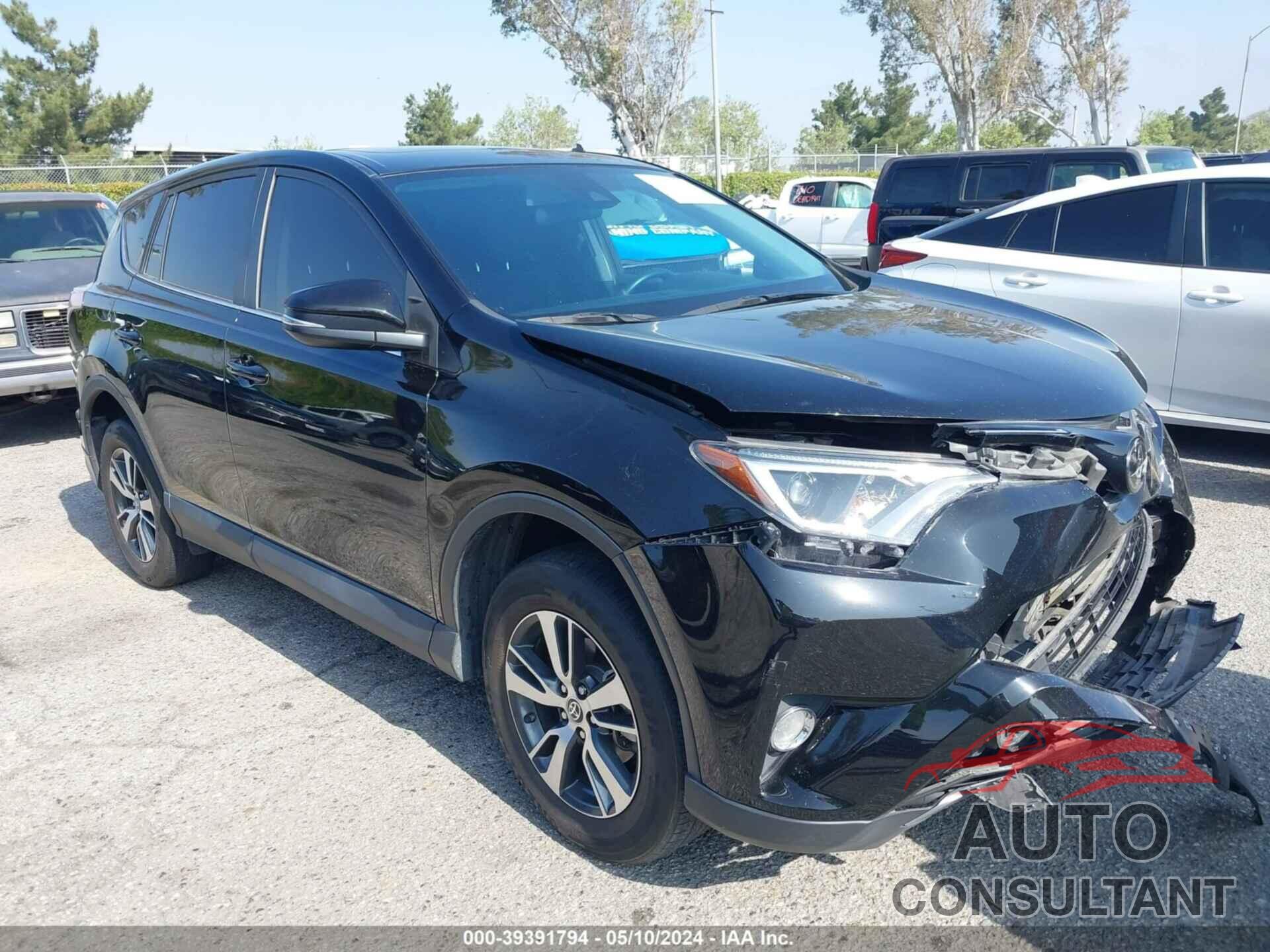 TOYOTA RAV4 2018 - 2T3WFREV6JW454719