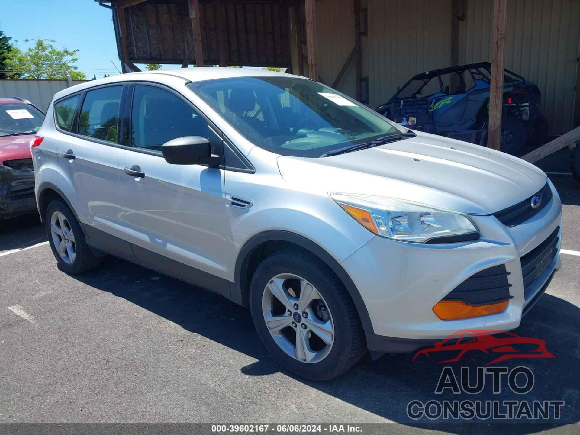 FORD ESCAPE 2016 - 1FMCU0F7XGUA12693