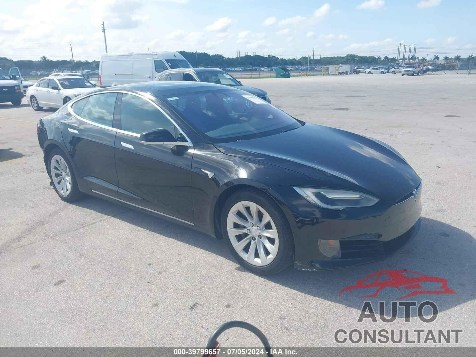 TESLA MODEL S 2017 - 5YJSA1E16HF209639