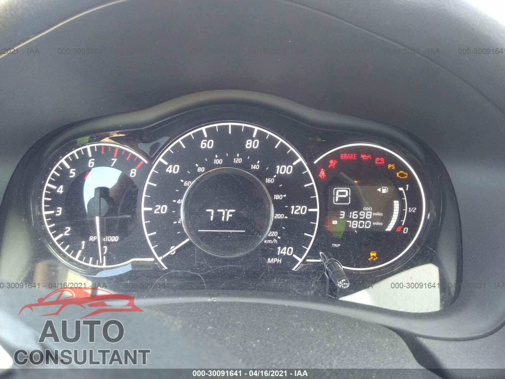 NISSAN VERSA NOTE 2017 - 3N1CE2CP8HL354725