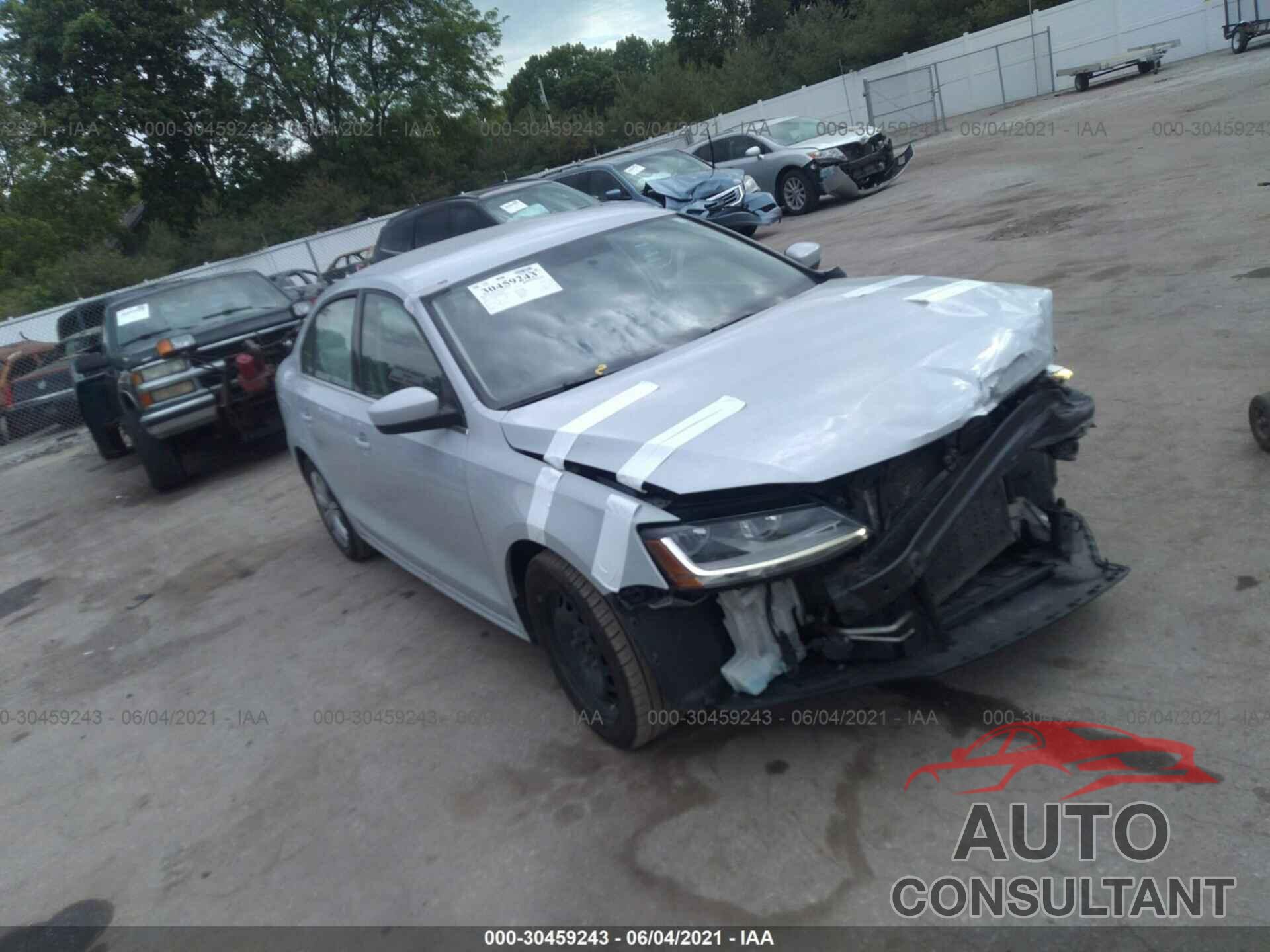 VOLKSWAGEN JETTA 2017 - 3VW2B7AJ7HM284591