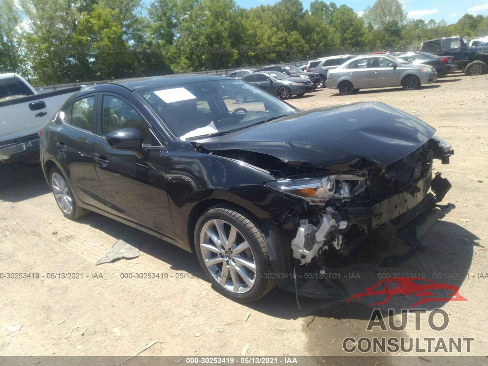 MAZDA MAZDA3 4-DOOR 2017 - 3MZBN1W35HM142660