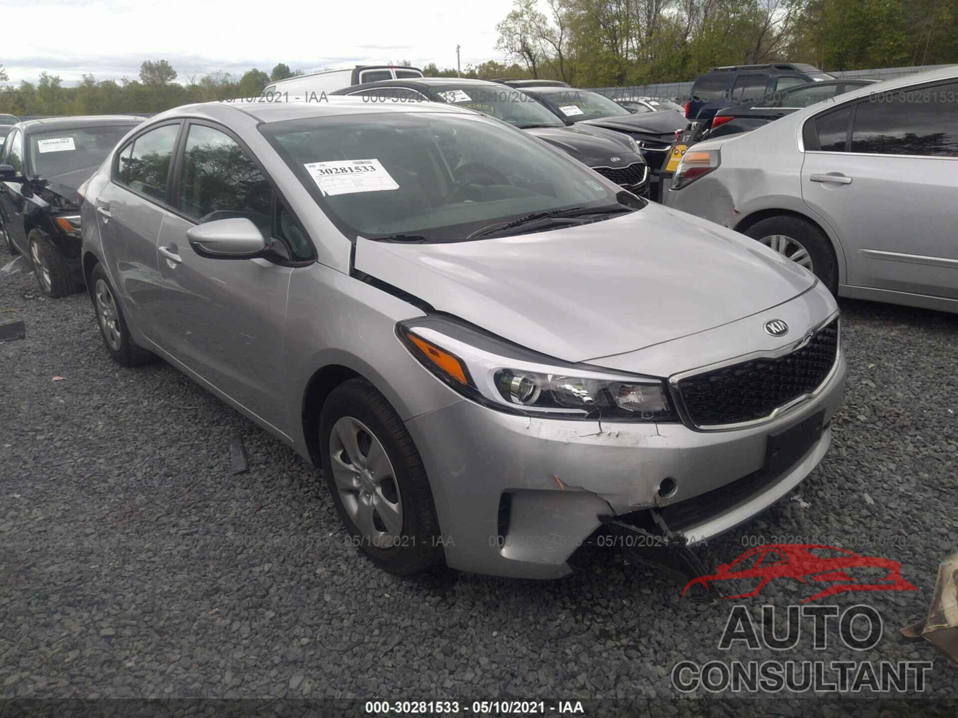 KIA FORTE 2017 - 3KPFK4A74HE011268