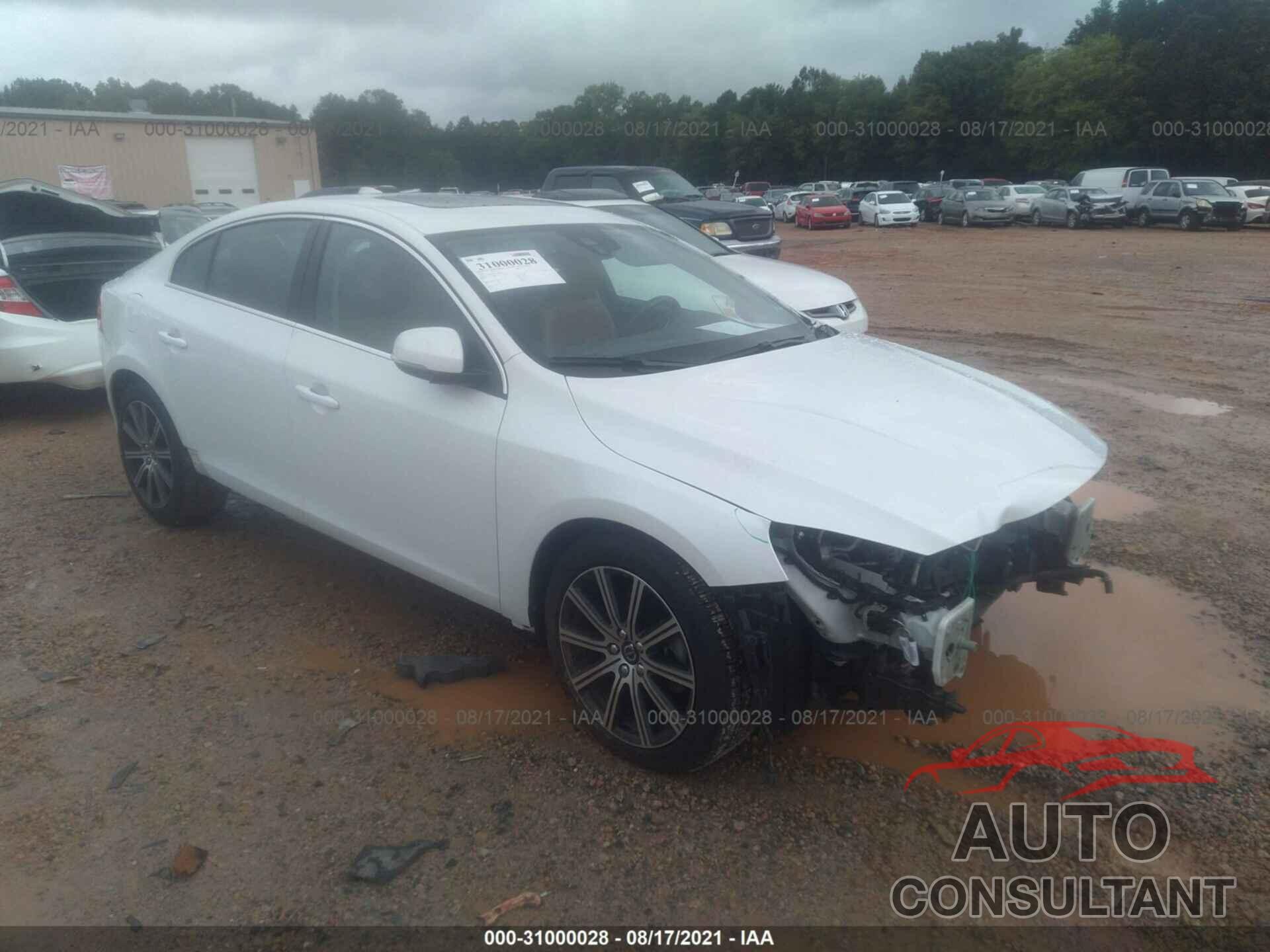 VOLVO S60 2018 - LYV402HK8JB169321