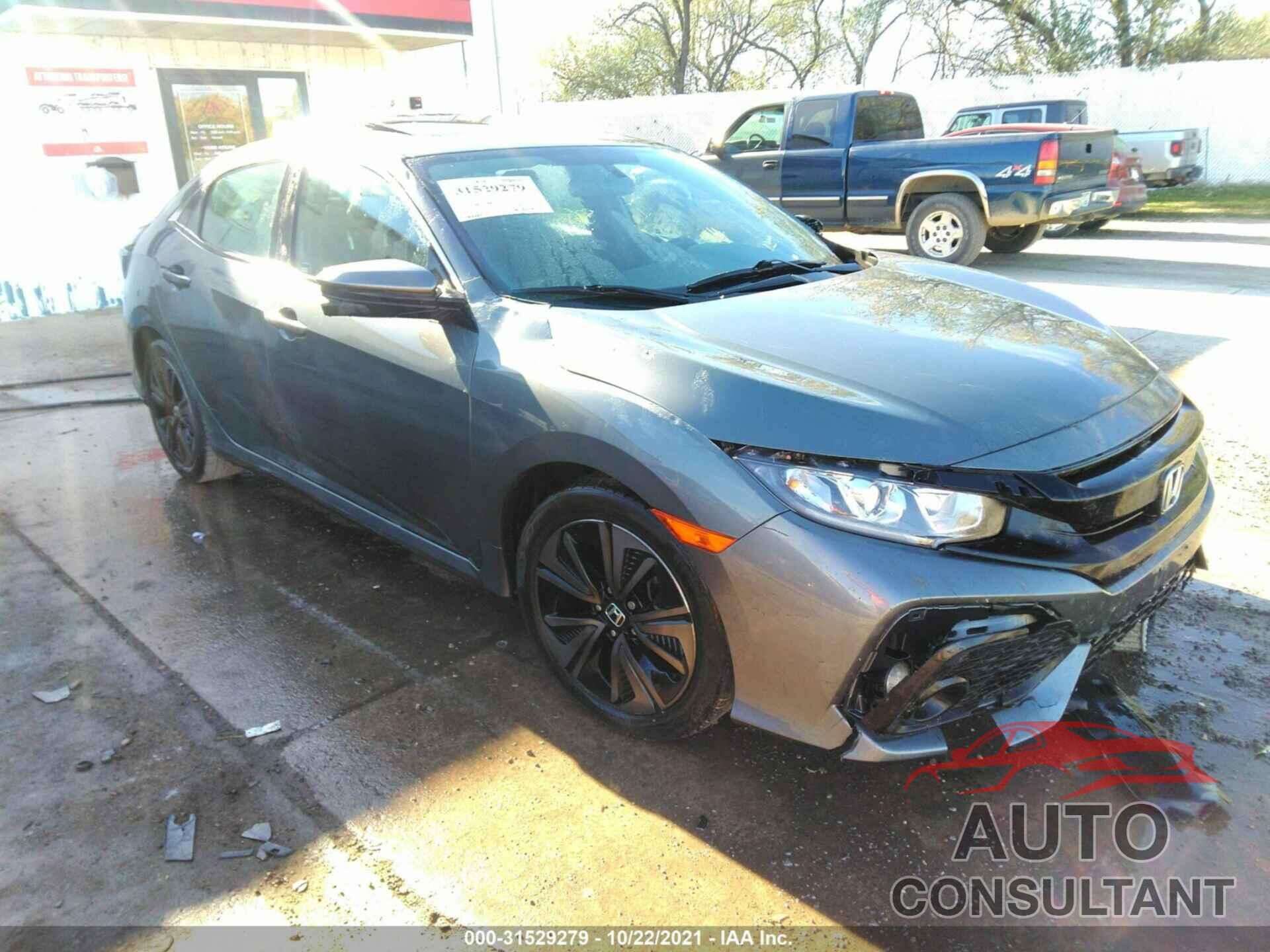 HONDA CIVIC HATCHBACK 2017 - SHHFK7H55HU221294