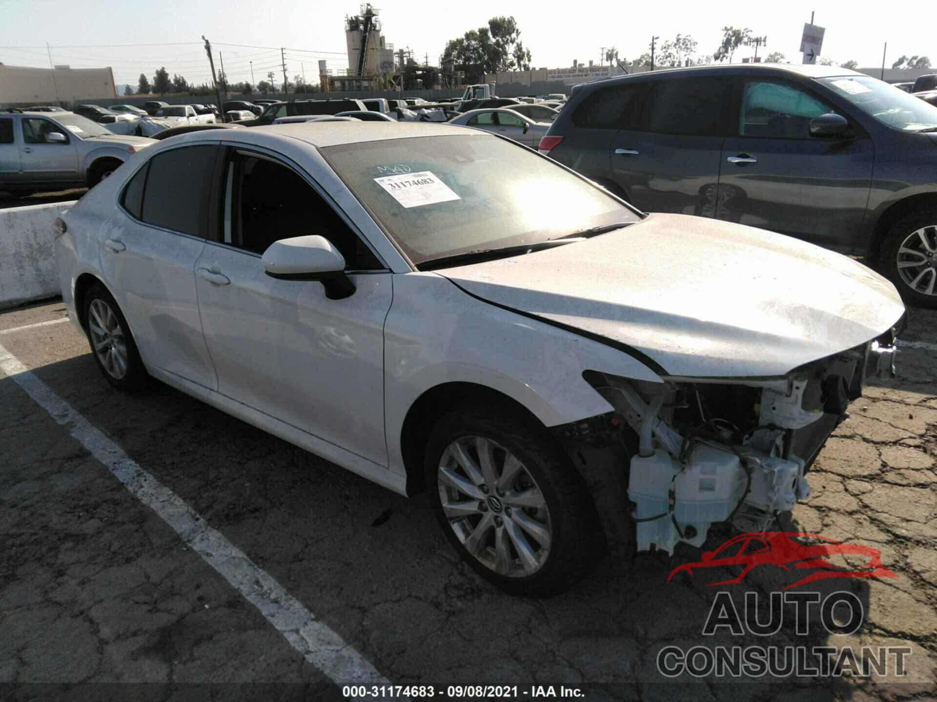TOYOTA CAMRY 2019 - 4T1B11HKXKU689926