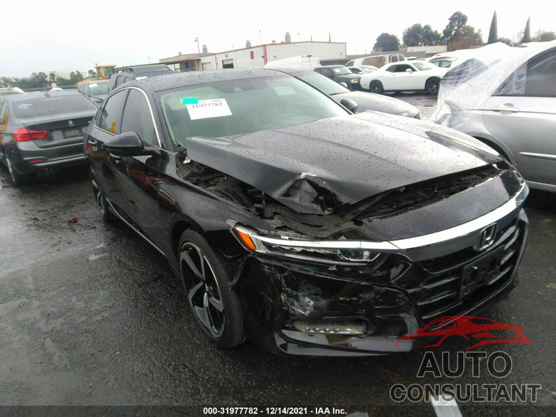 HONDA ACCORD SEDAN 2018 - 1HGCV1F59JA050903