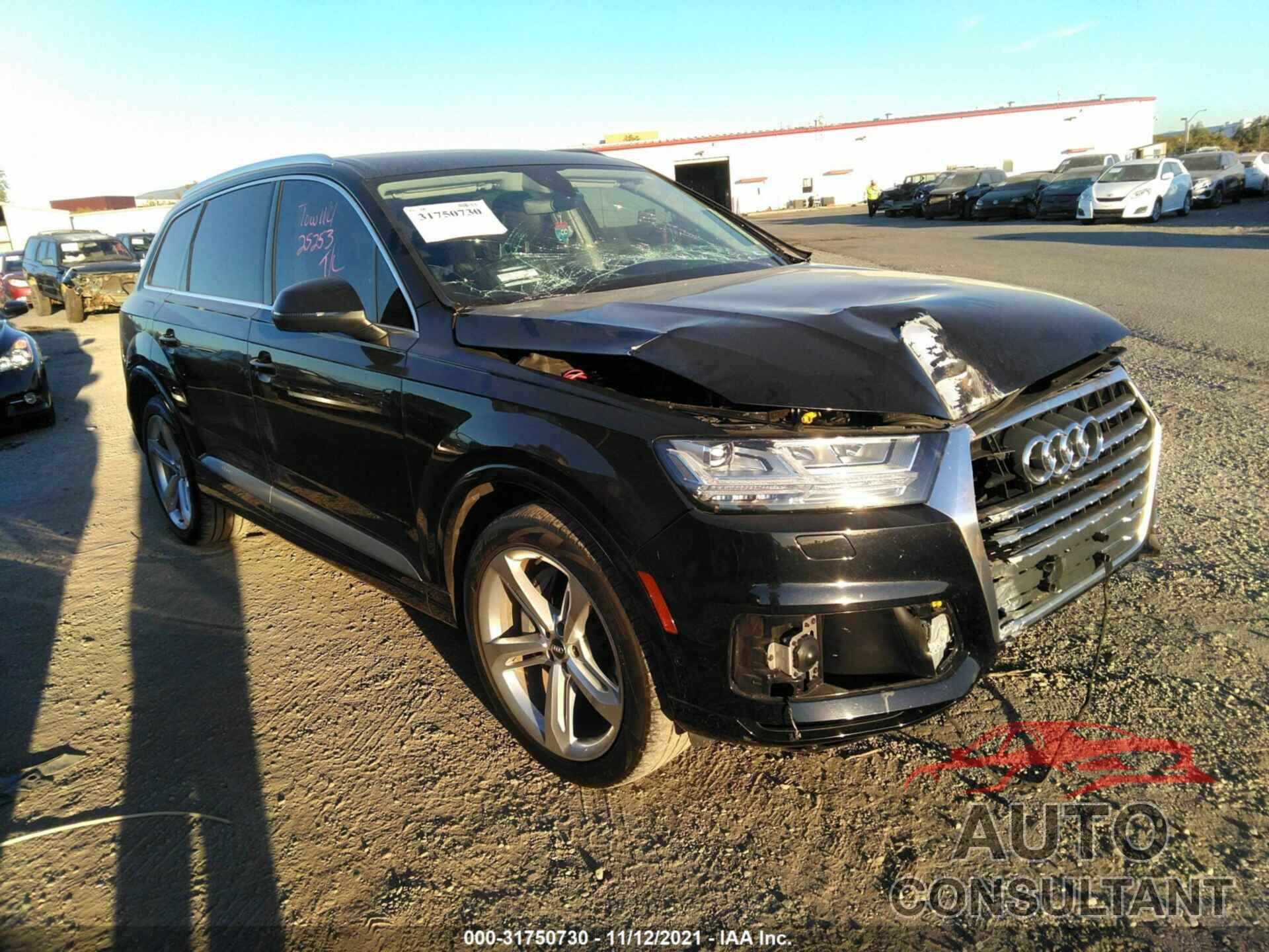 AUDI Q7 2019 - WA1VAAF72KD020446