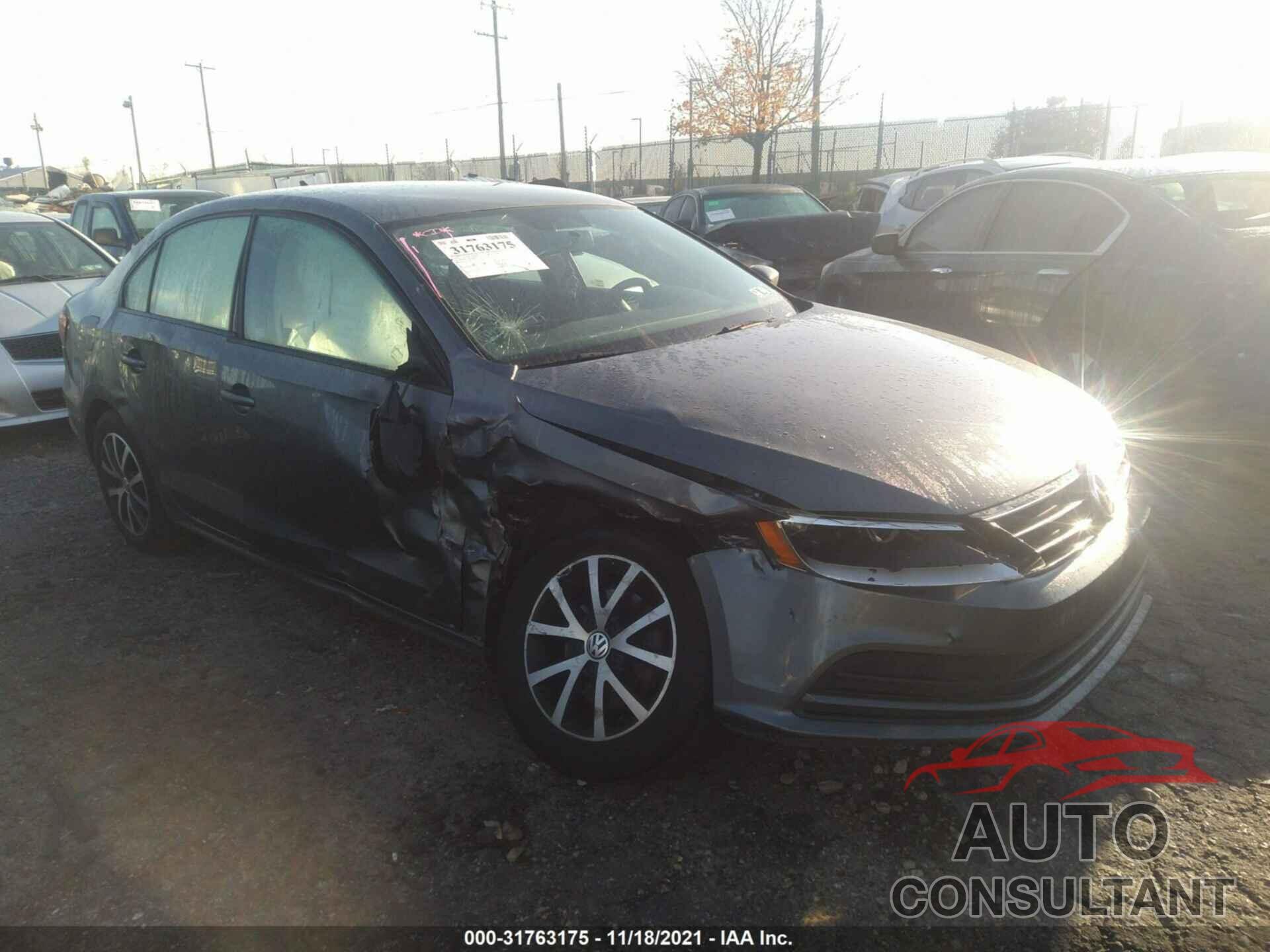 VOLKSWAGEN JETTA SEDAN 2016 - 3VWD67AJ7GM291696