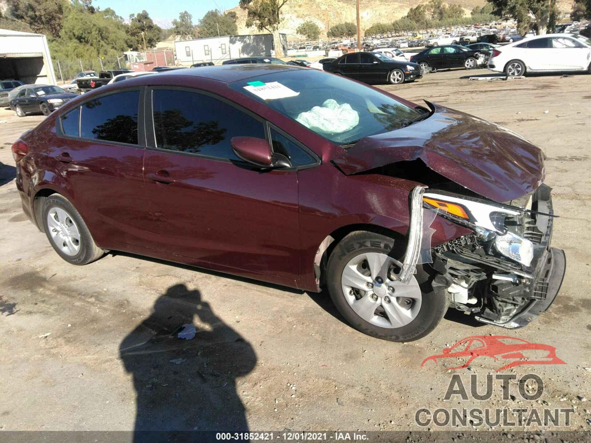 KIA FORTE 2017 - 3KPFK4A70HE118396