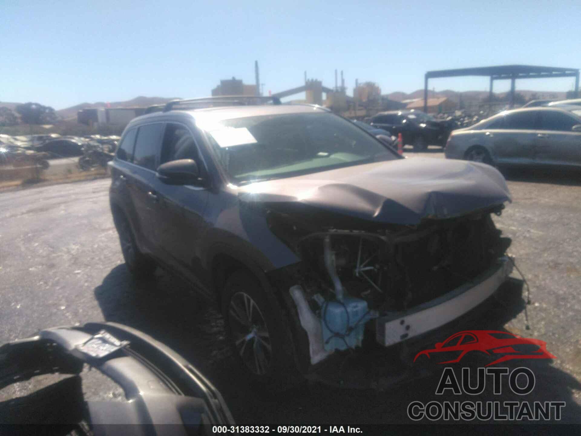 TOYOTA HIGHLANDER 2016 - 5TDKKRFH0GS123986