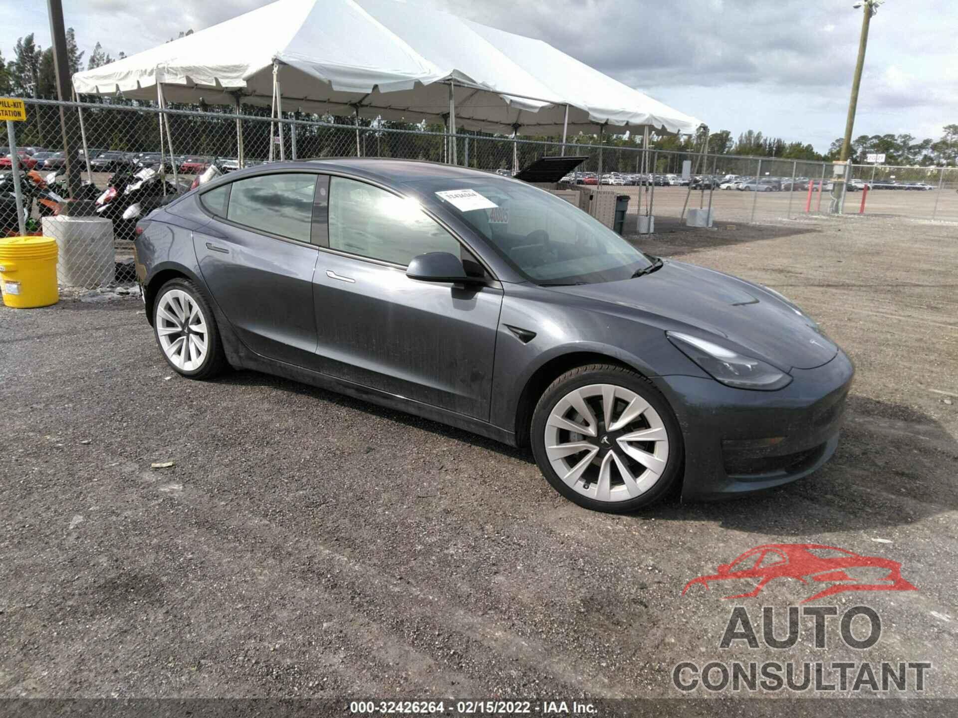 TESLA MODEL 3 2021 - 5YJ3E1EA8MF869880