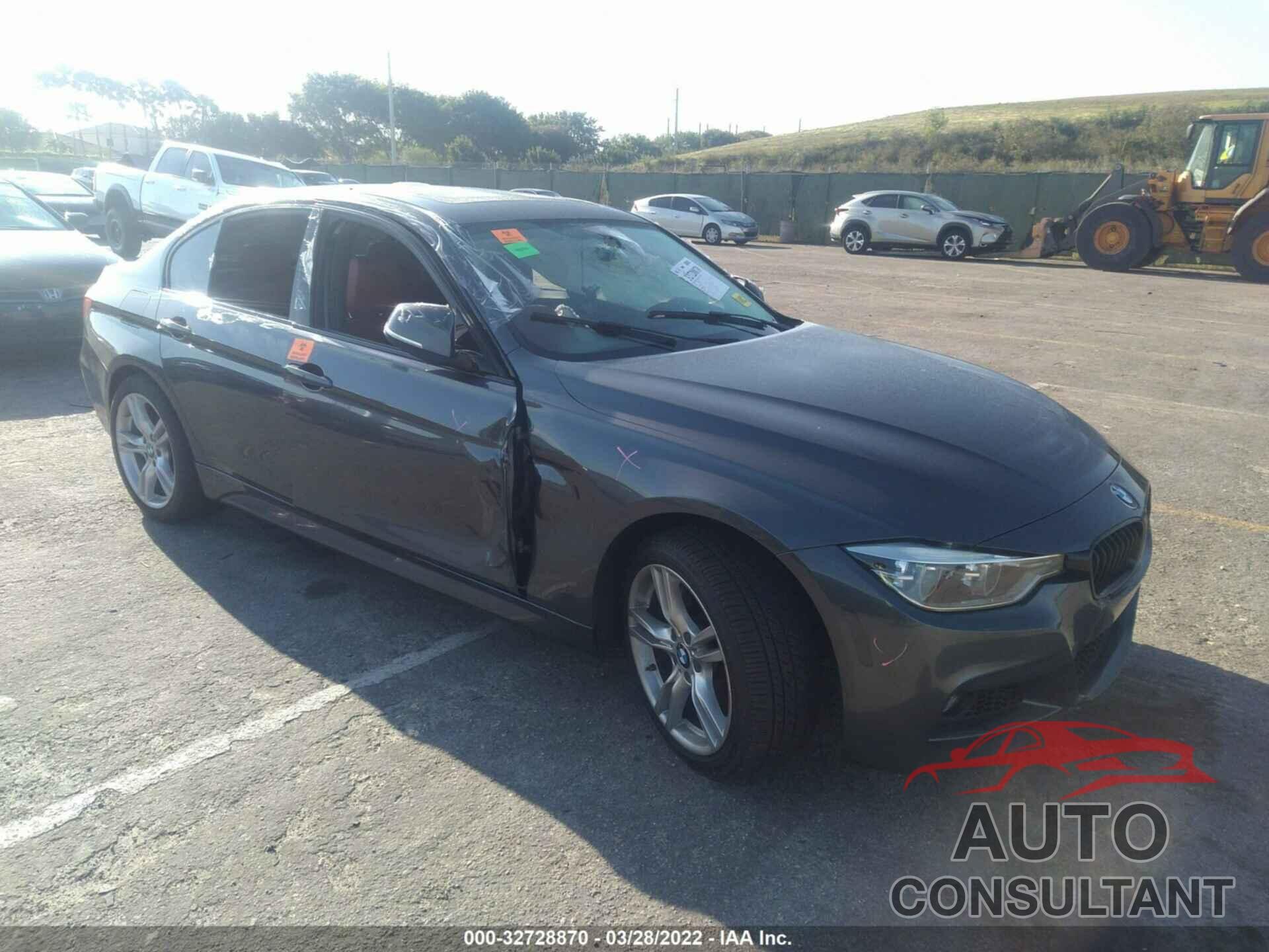 BMW 3 SERIES 2016 - WBA8B3C56GK383878