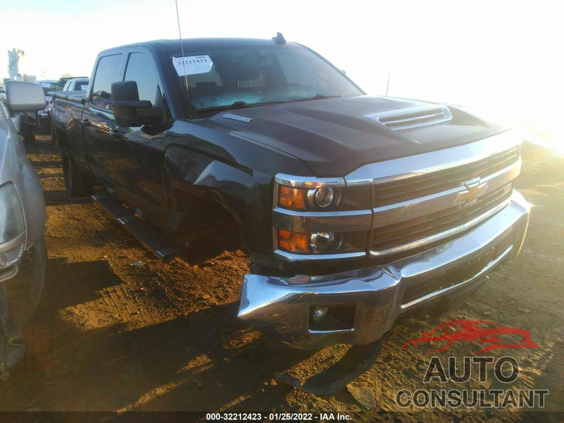 CHEVROLET SILVERADO 2500HD 2017 - 1GC1KVEY8HF127744