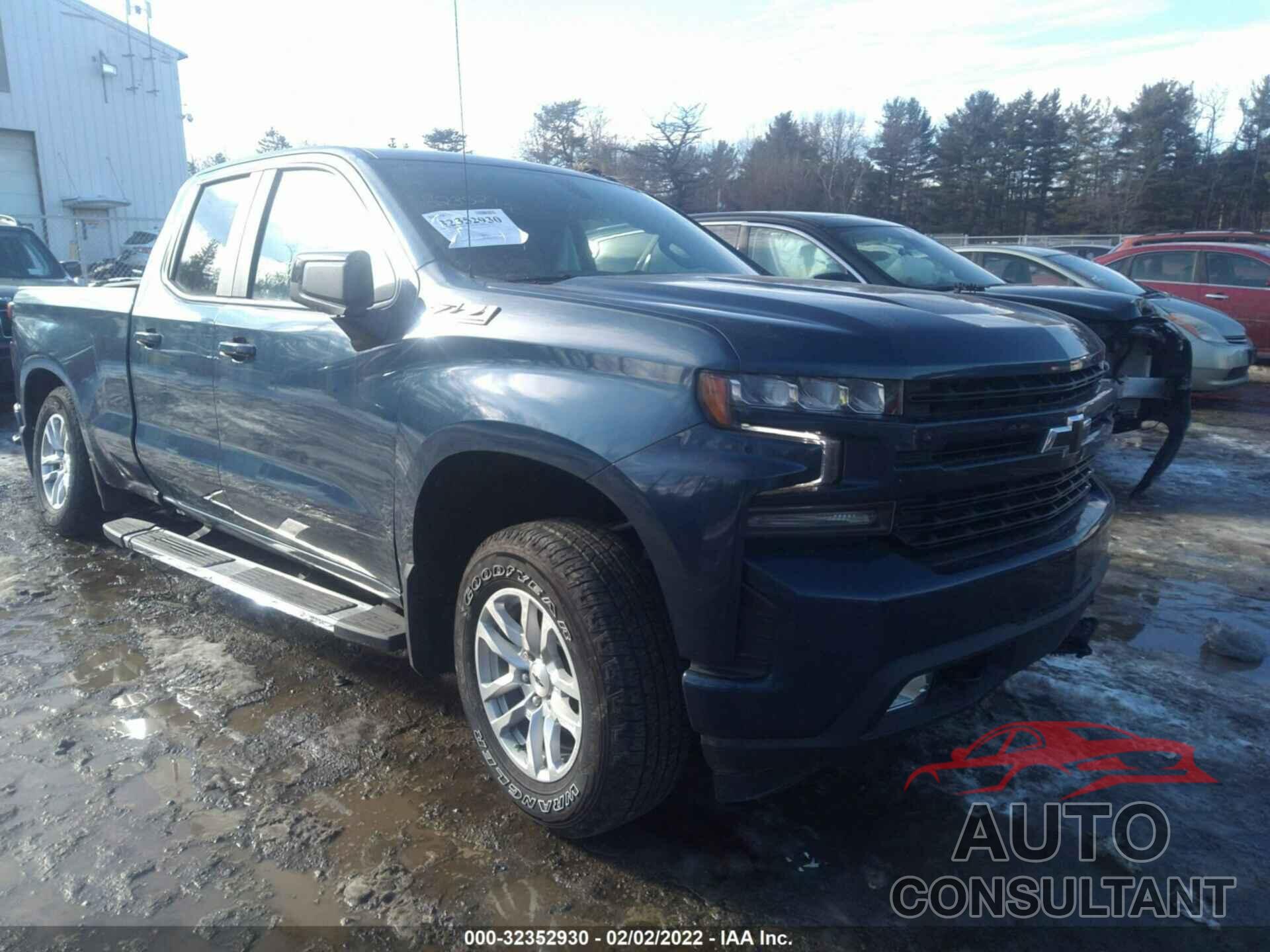 CHEVROLET SILVERADO 1500 2019 - 1GCRYEED1KZ174148