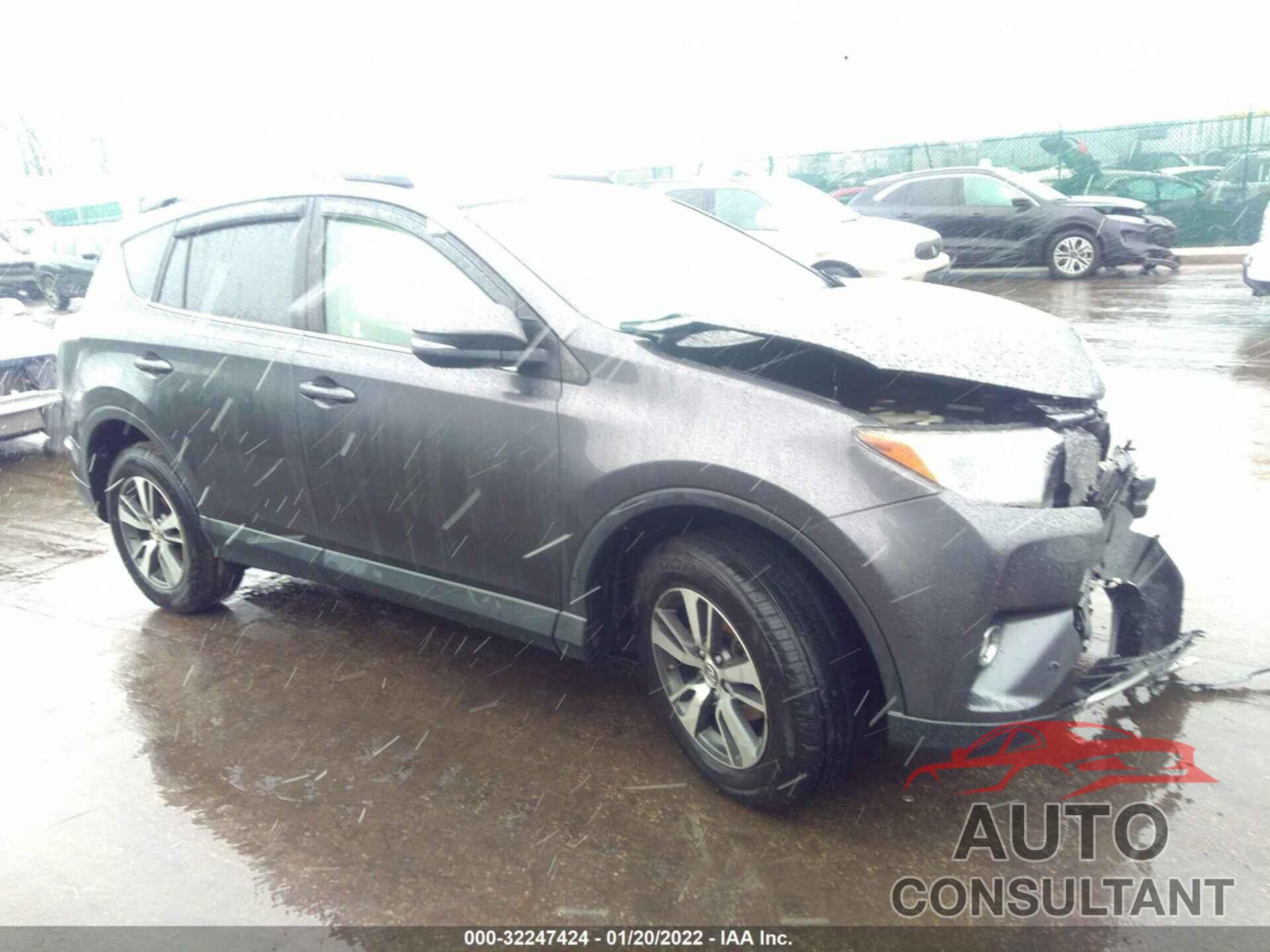 TOYOTA RAV4 2016 - JTMRFREV3GJ080543